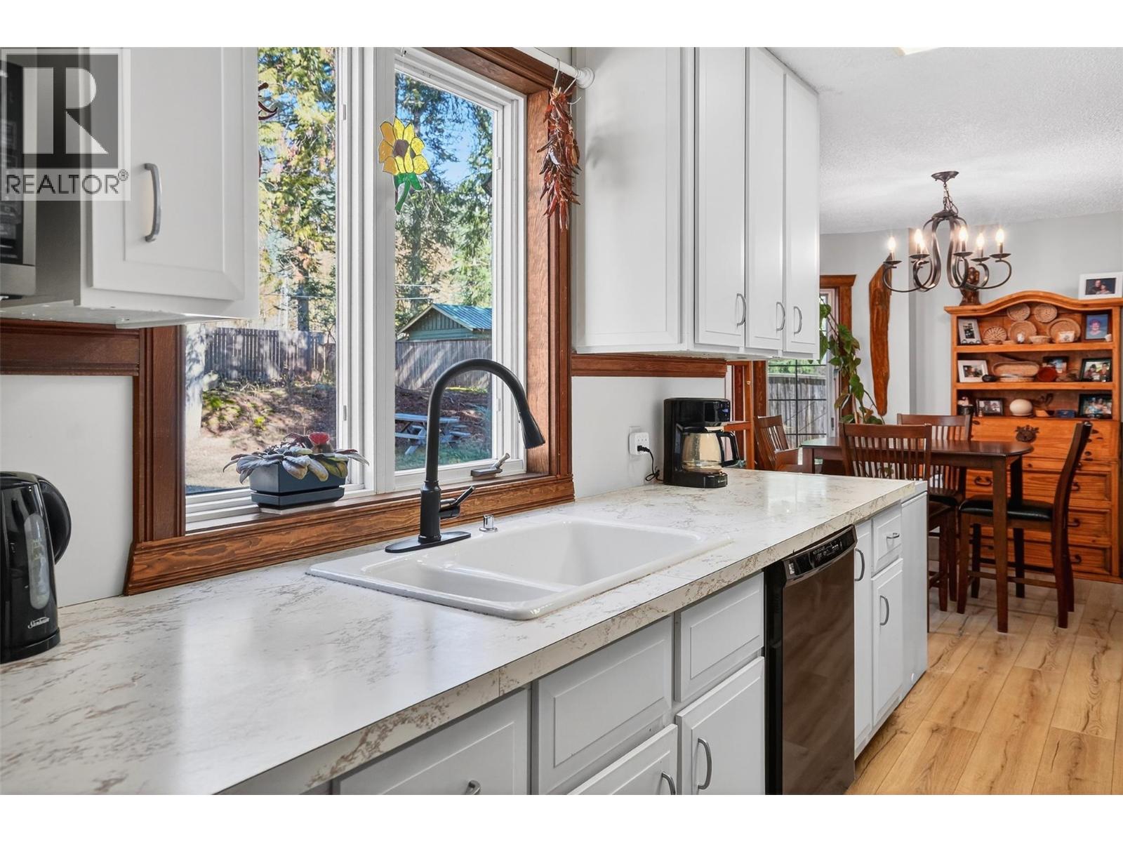 6119 PIPPERS Lane, Nelson