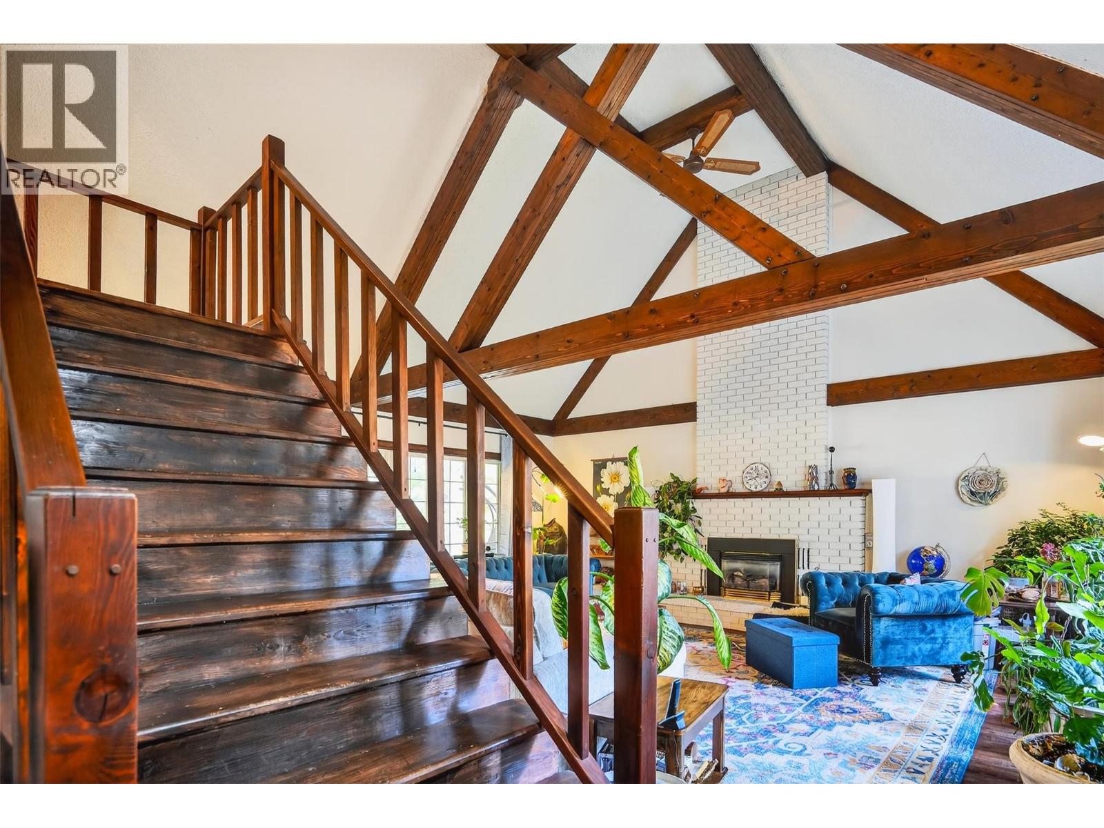 6119 PIPPERS Lane, Nelson