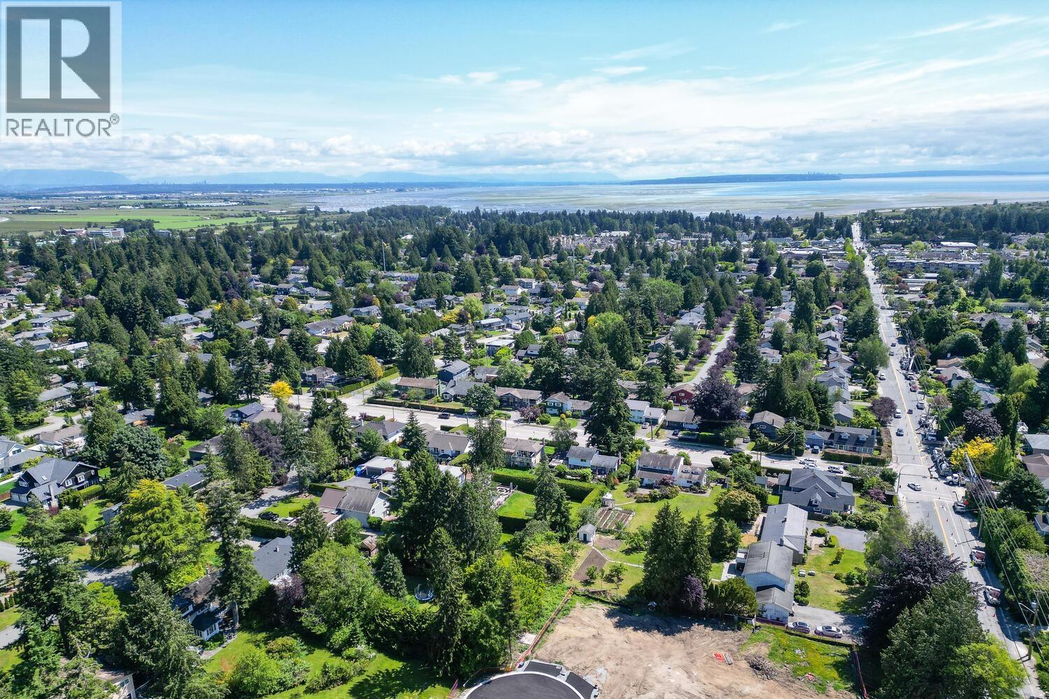 5086 12 Avenue, Delta