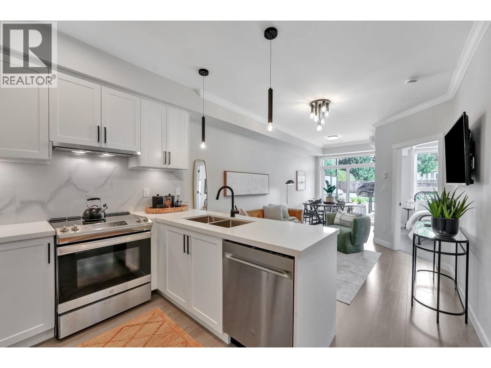 112 12143 223 STREET, Maple Ridge