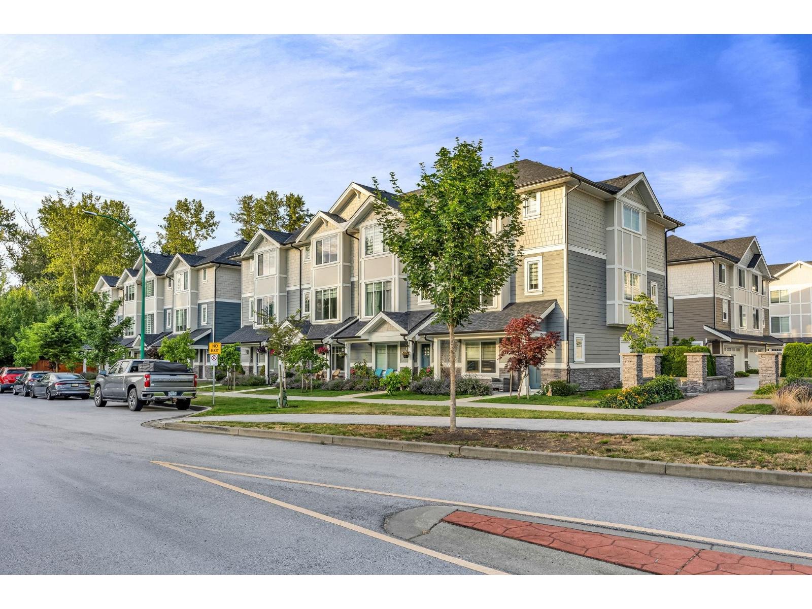 19 19483 74 Avenue - photo 2