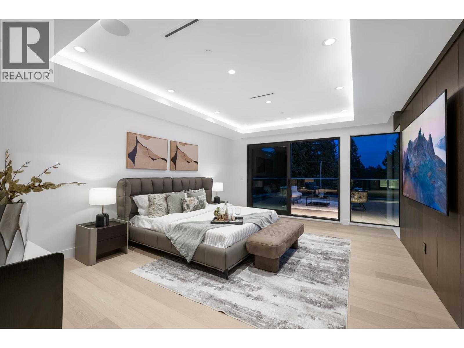 449 HILLCREST STREET, West Vancouver