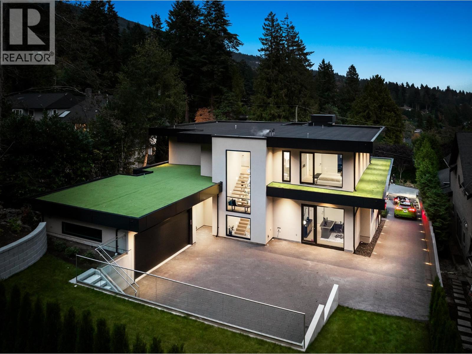 449 HILLCREST STREET, West Vancouver