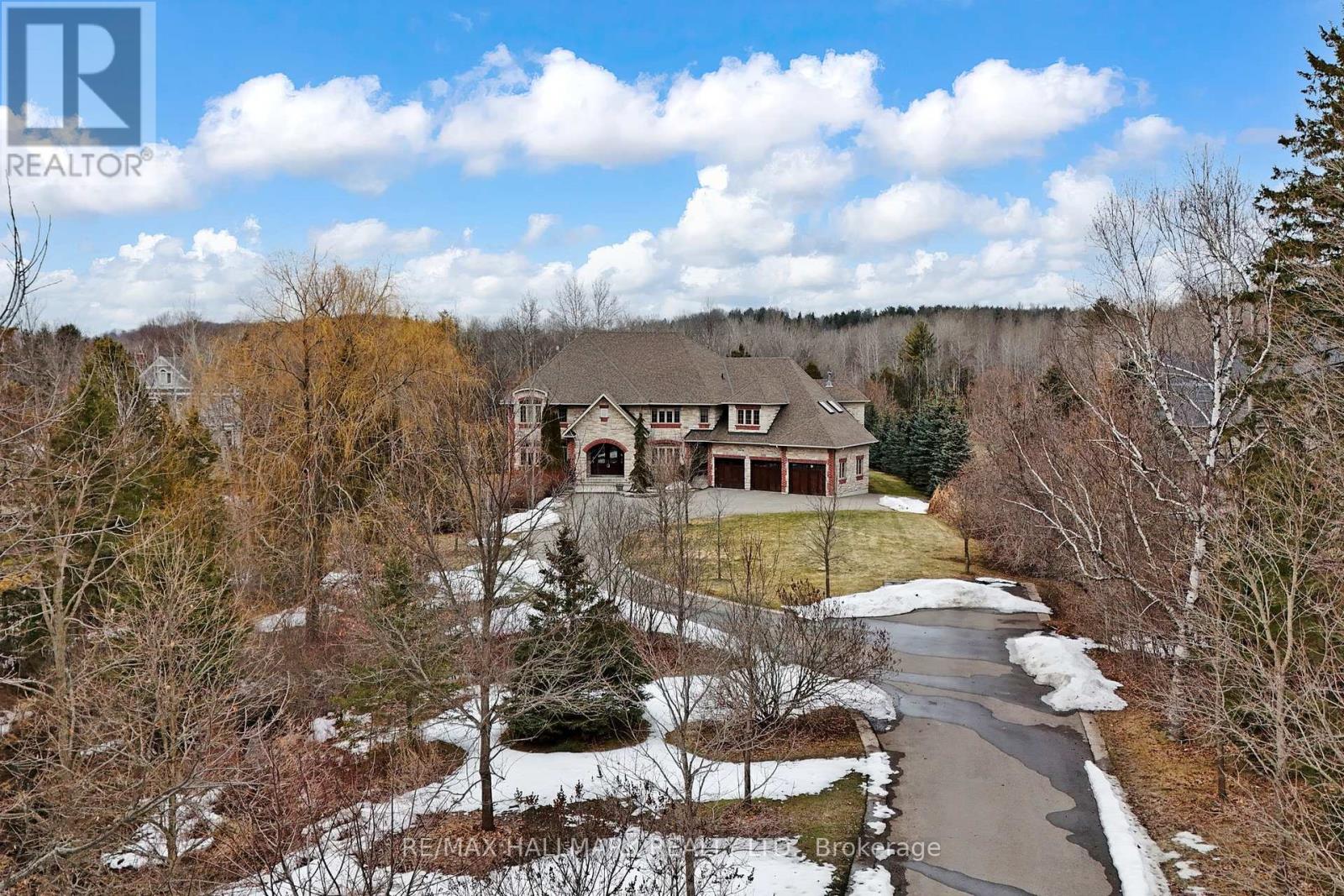 206 CHURCHILL AVENUE - 3