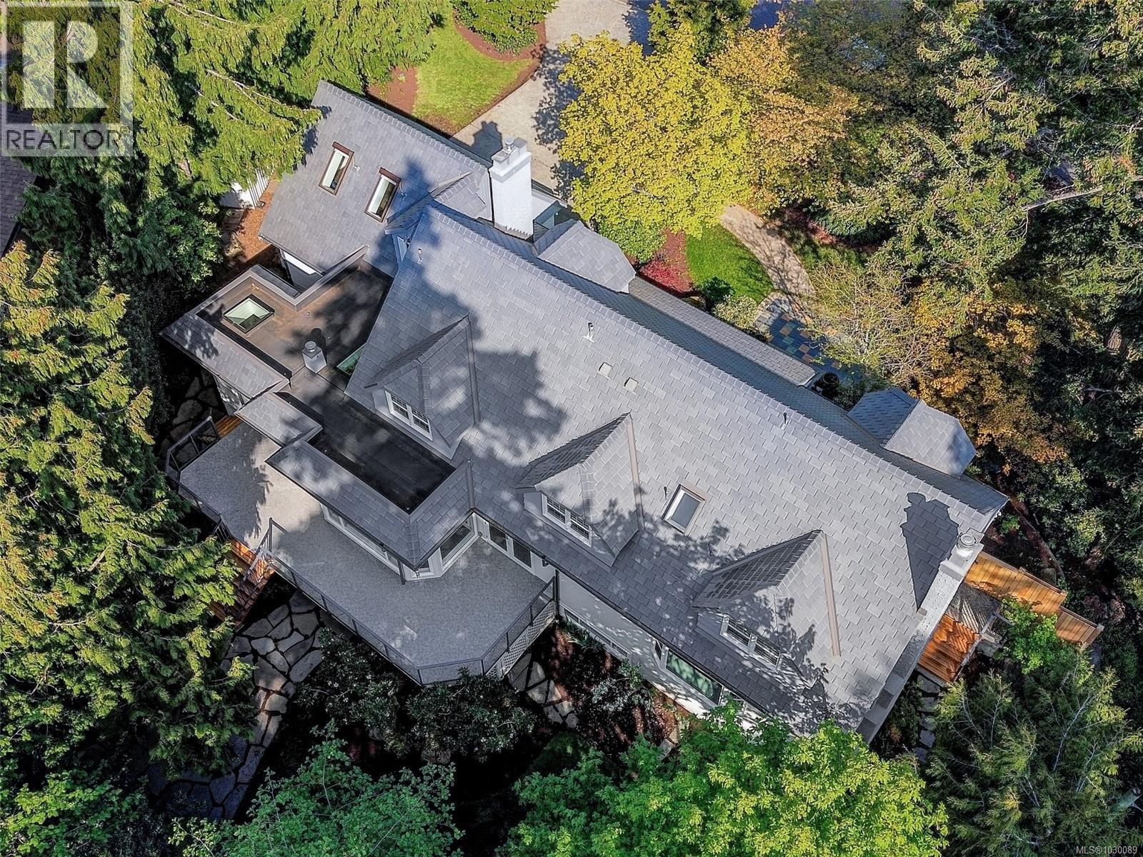 3977 LEXINGTON AVE - 49