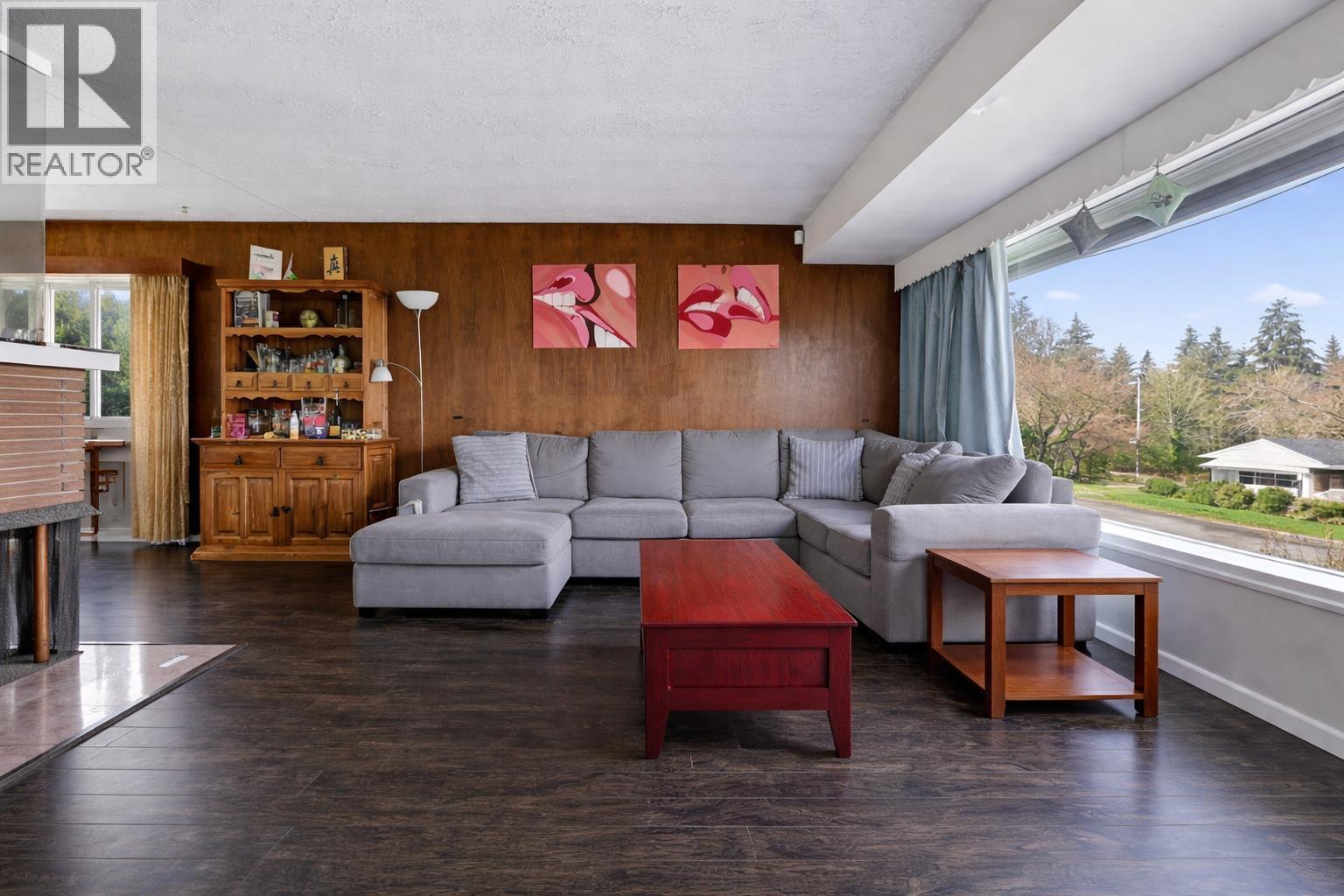 7016 SIERRA Drive - photo 2