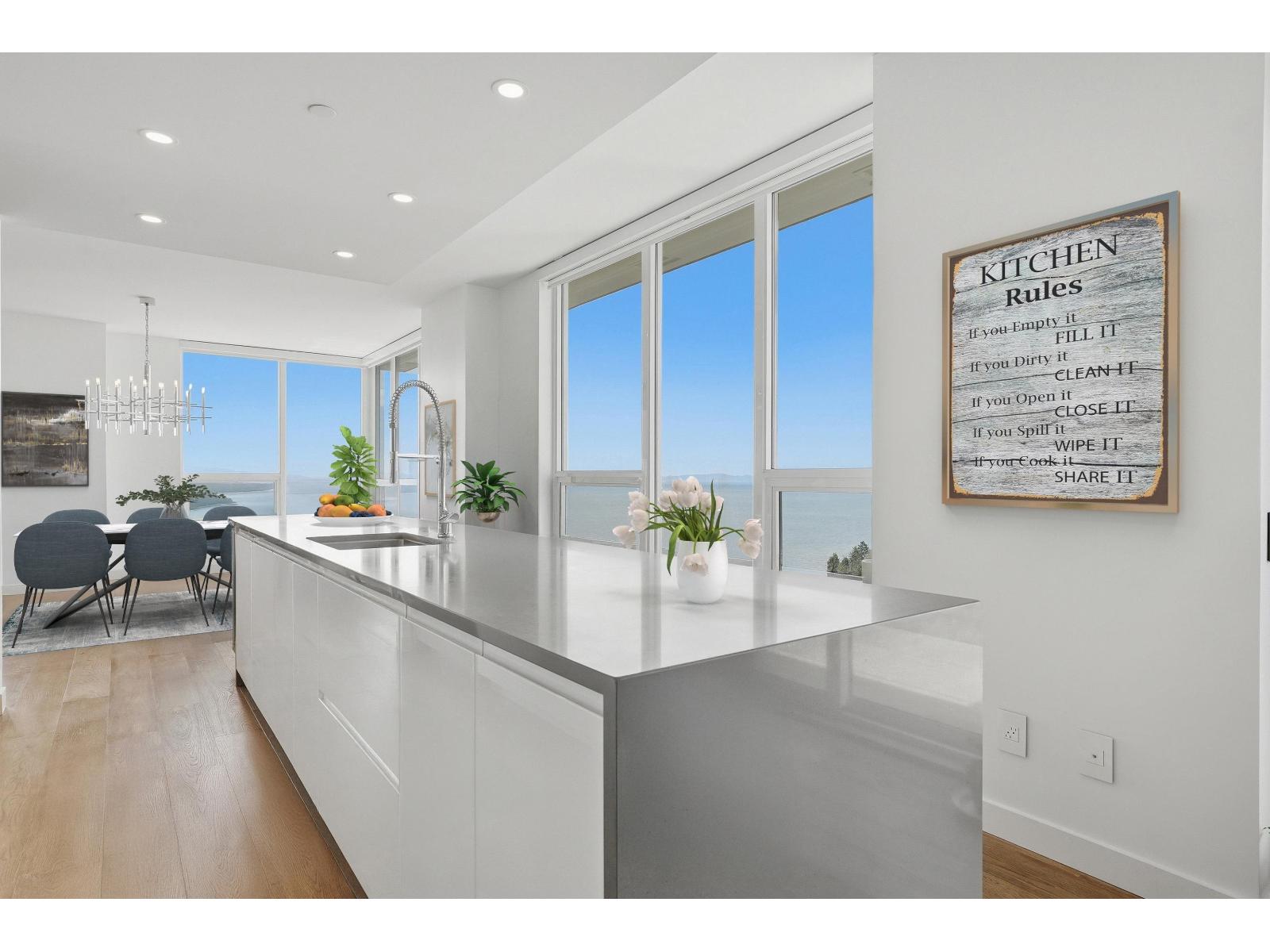 1502 1441 JOHNSTON ROAD, White Rock