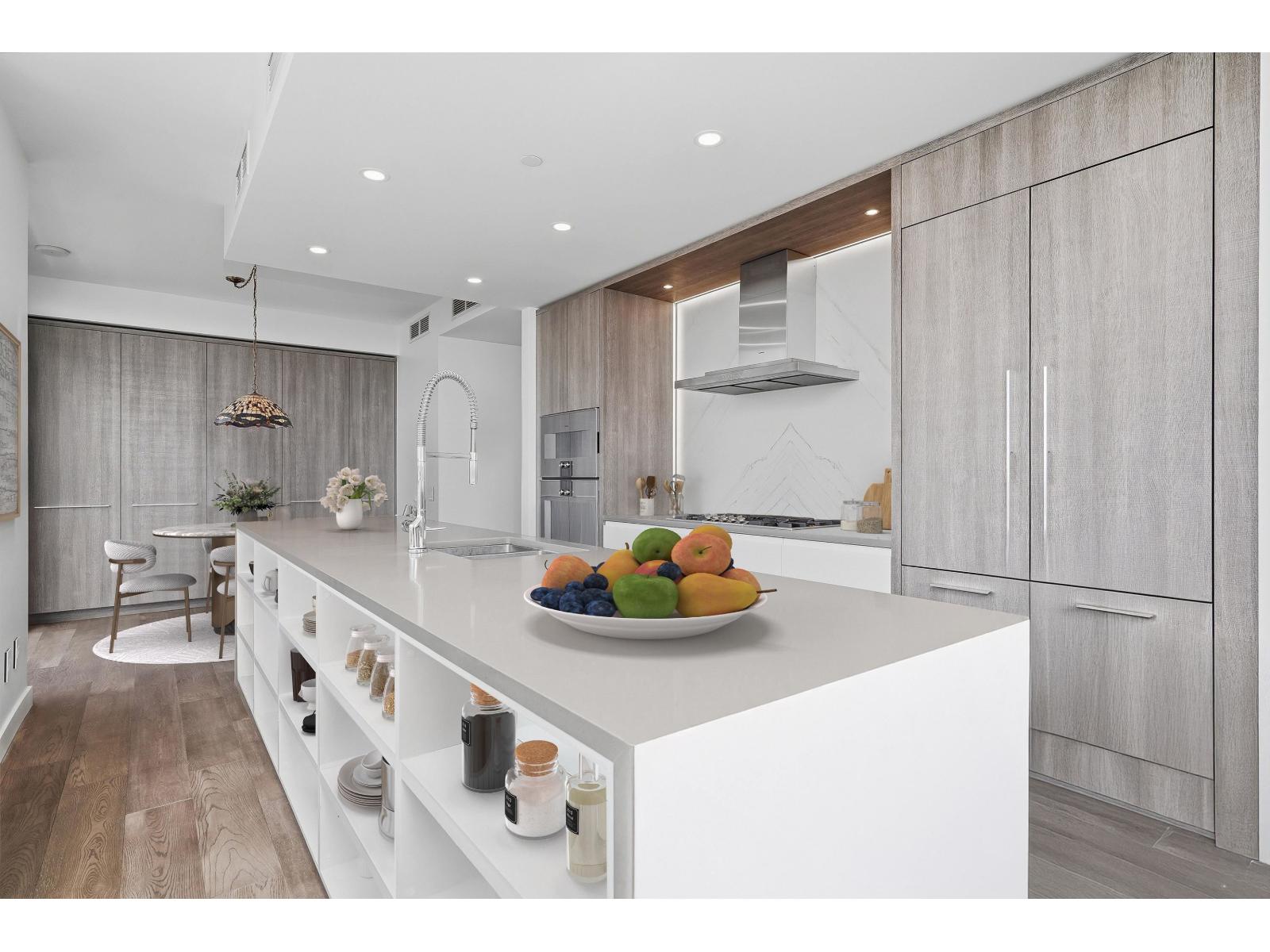 1502 1441 JOHNSTON ROAD, White Rock