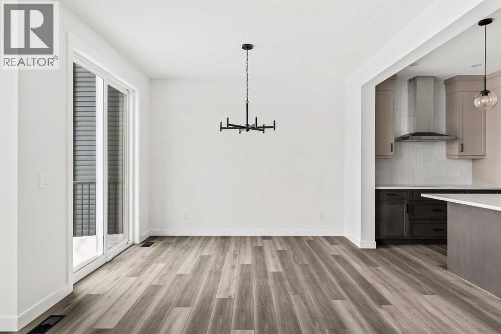 Single Family House for Sale in  Silver Spruce Grove SW Silverado Calgary 