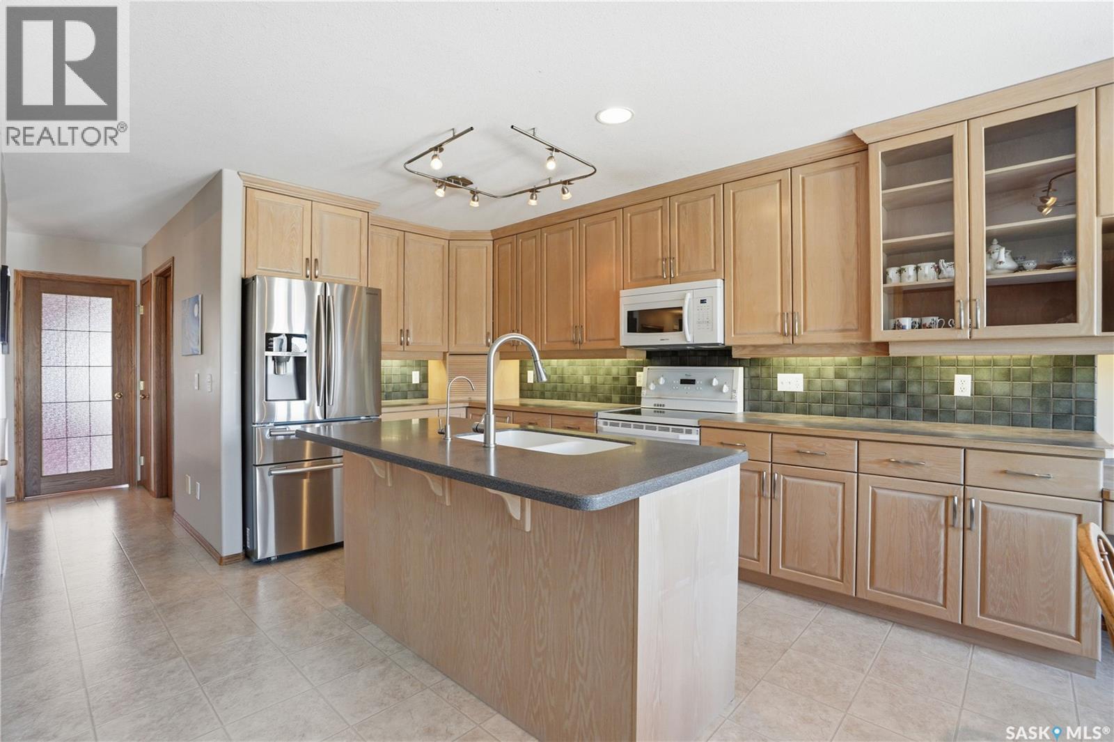 #4 330 STODOLA COURT - 15