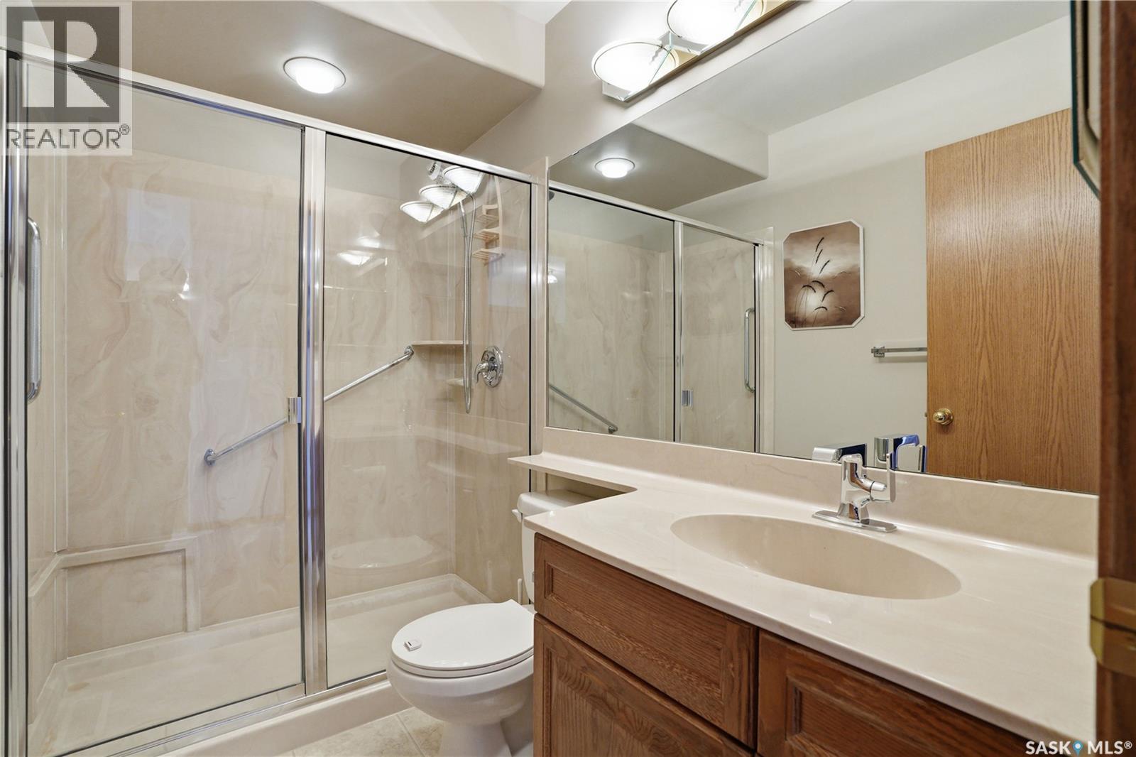 #4 330 STODOLA COURT - 26