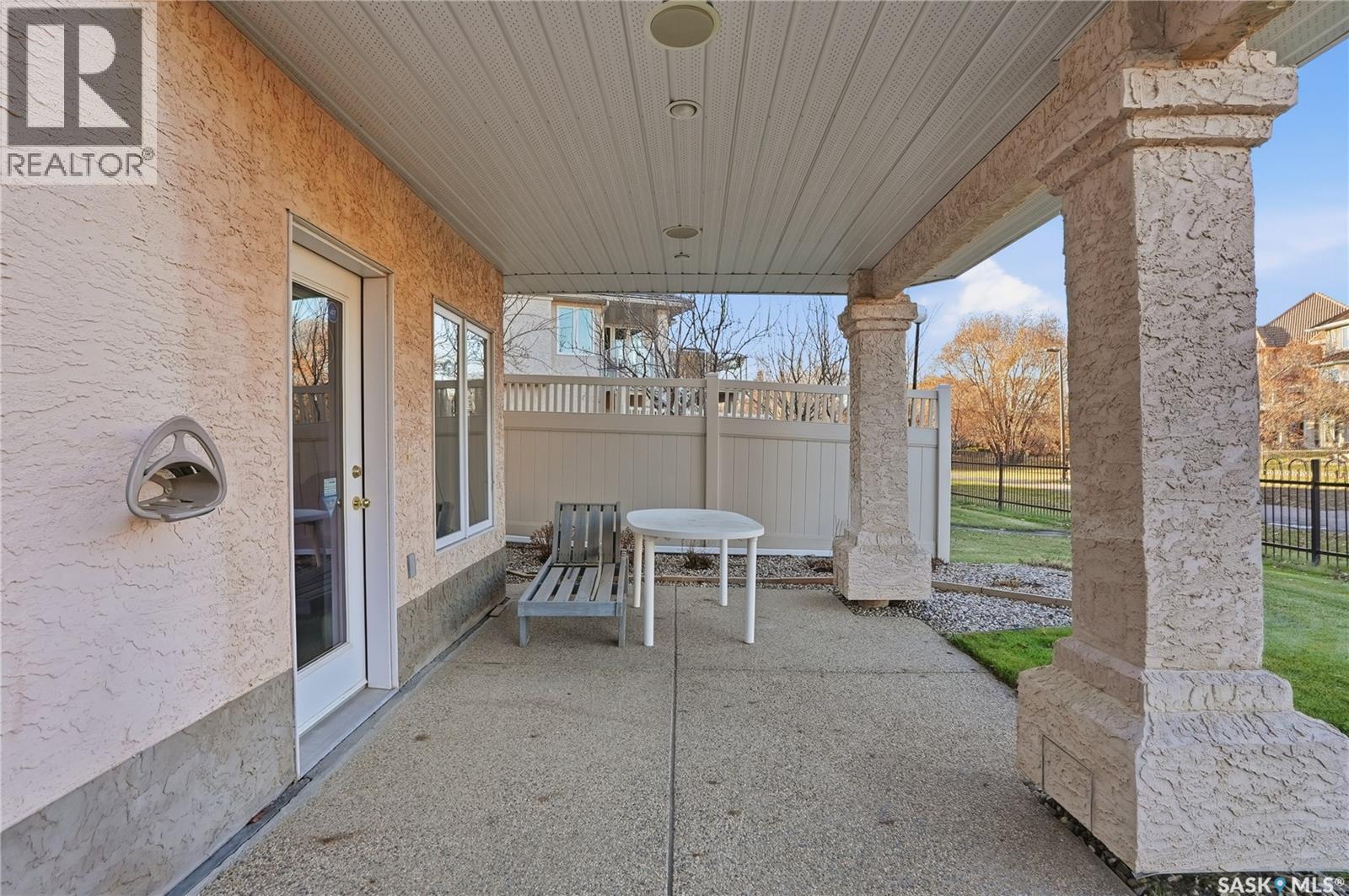 #4 330 STODOLA COURT - 40