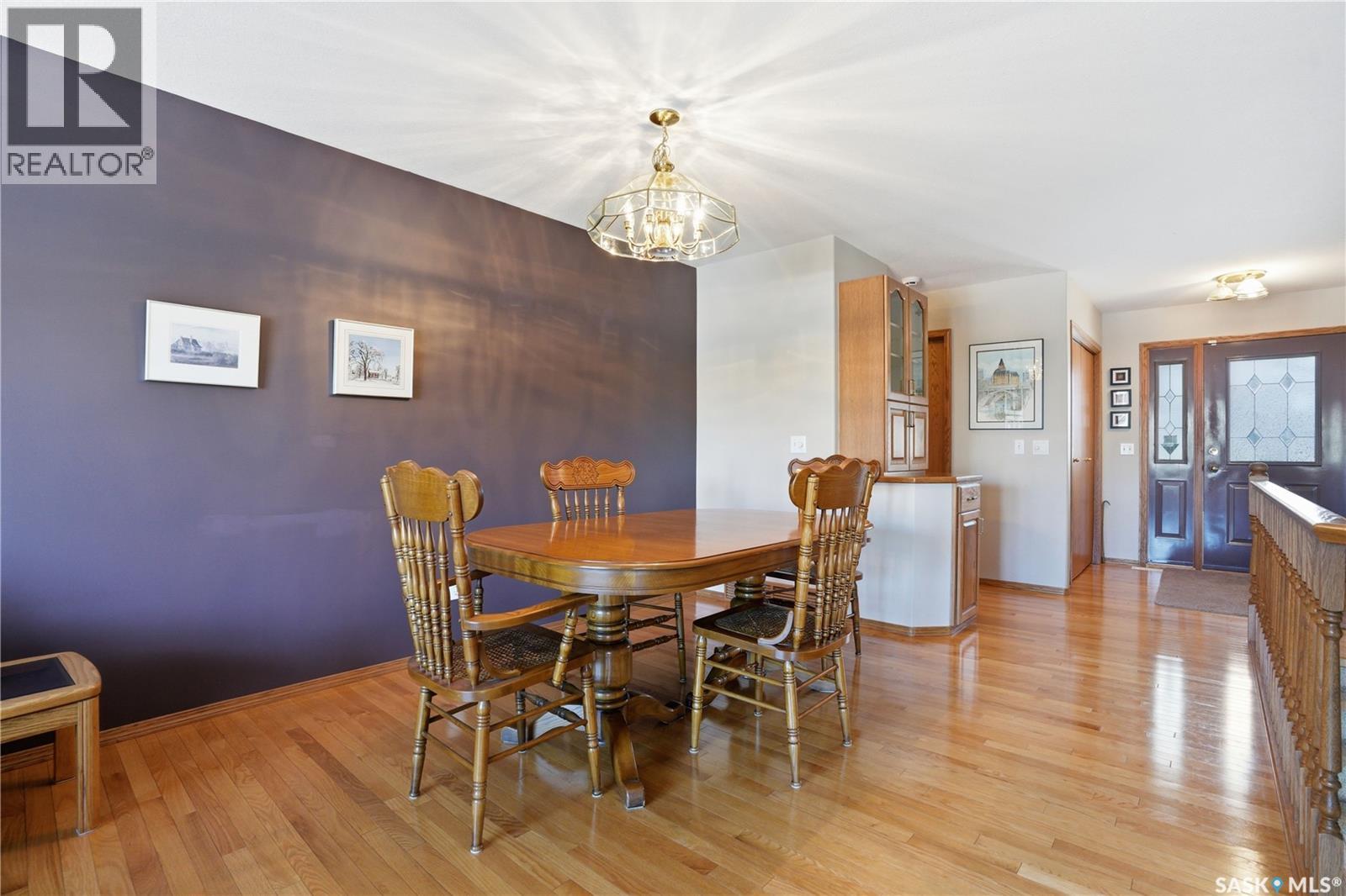 #4 330 STODOLA COURT - 6