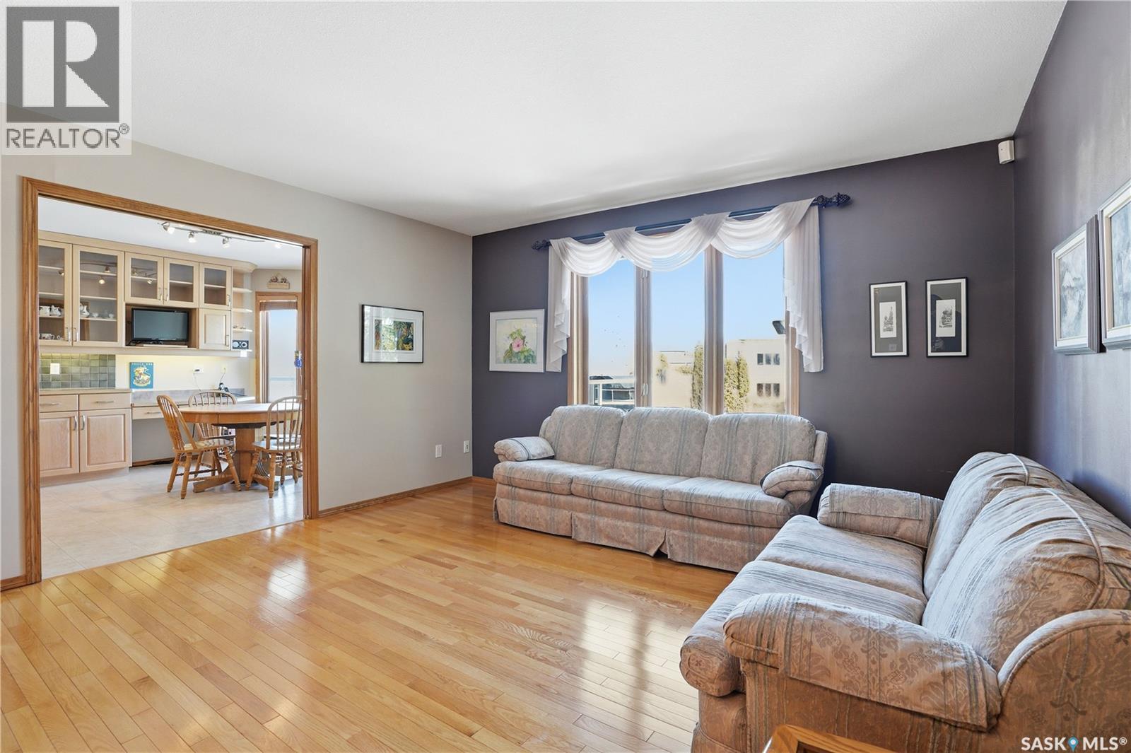 #4 330 STODOLA COURT - 9