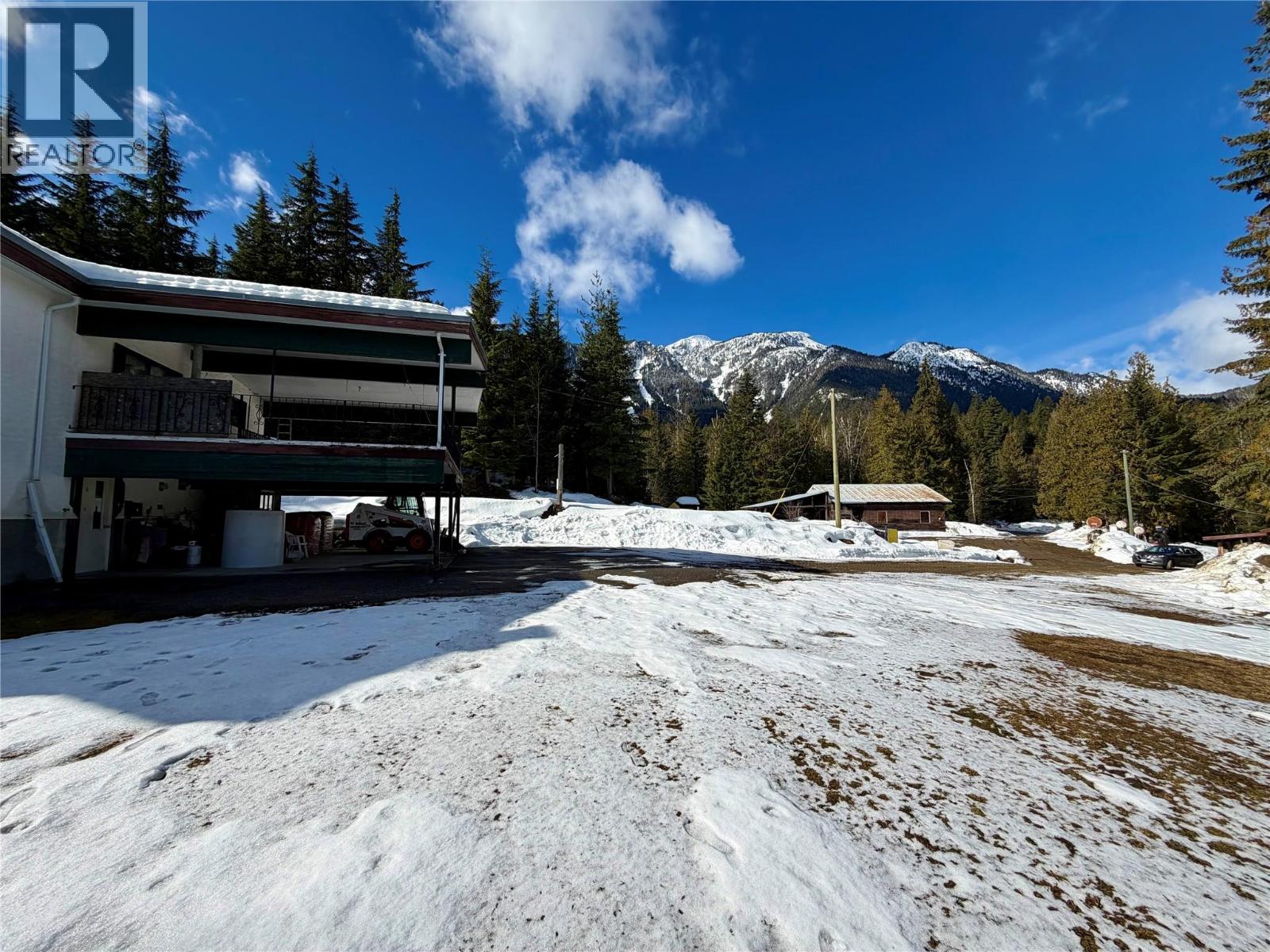 2180 Clough Road, Revelstoke