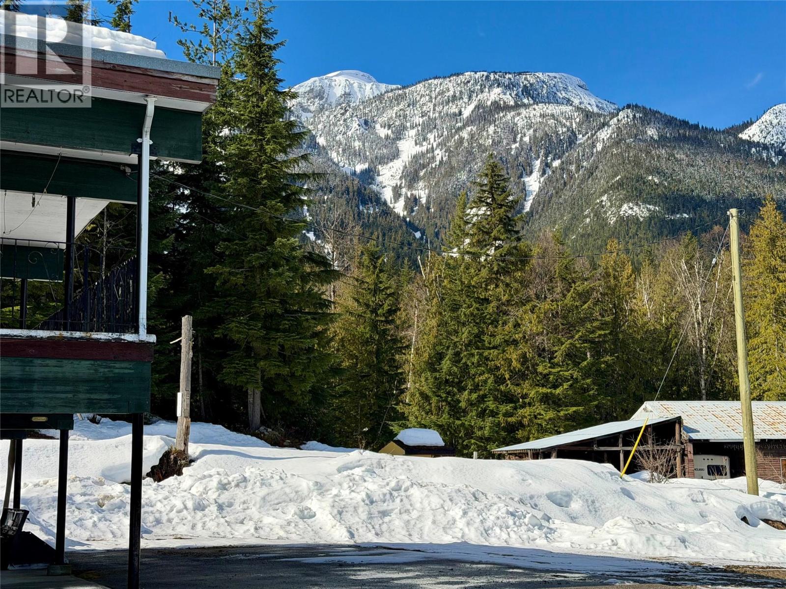 2180 Clough Road, Revelstoke