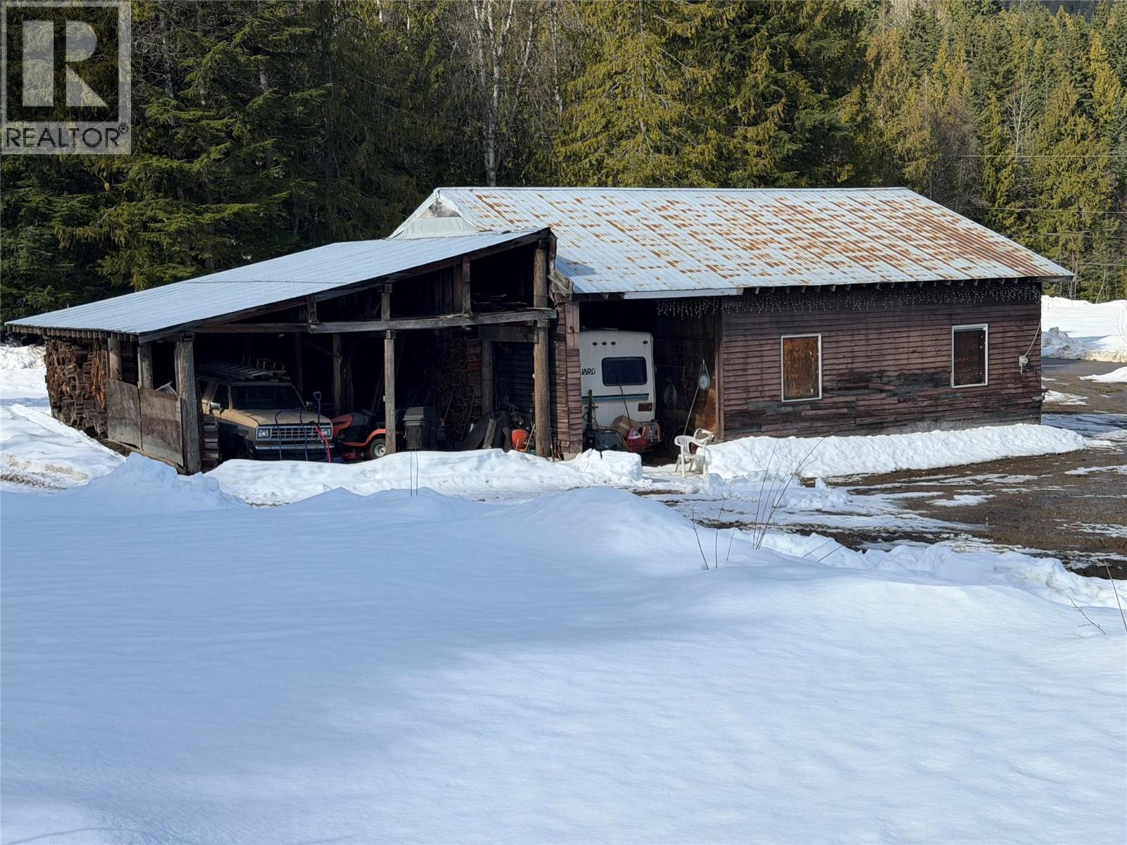 2180 Clough Road, Revelstoke