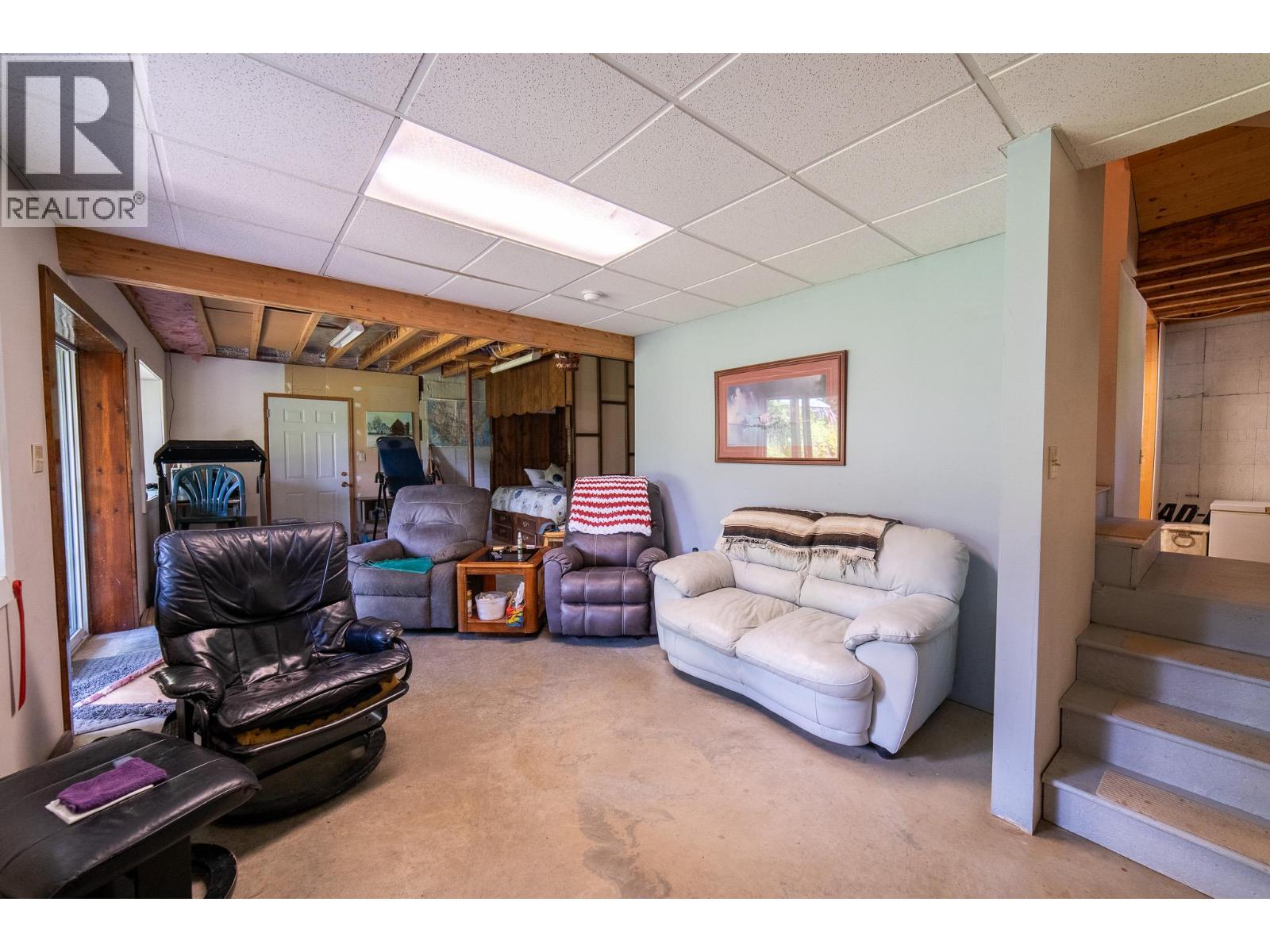 702 FORNER Road, Lister