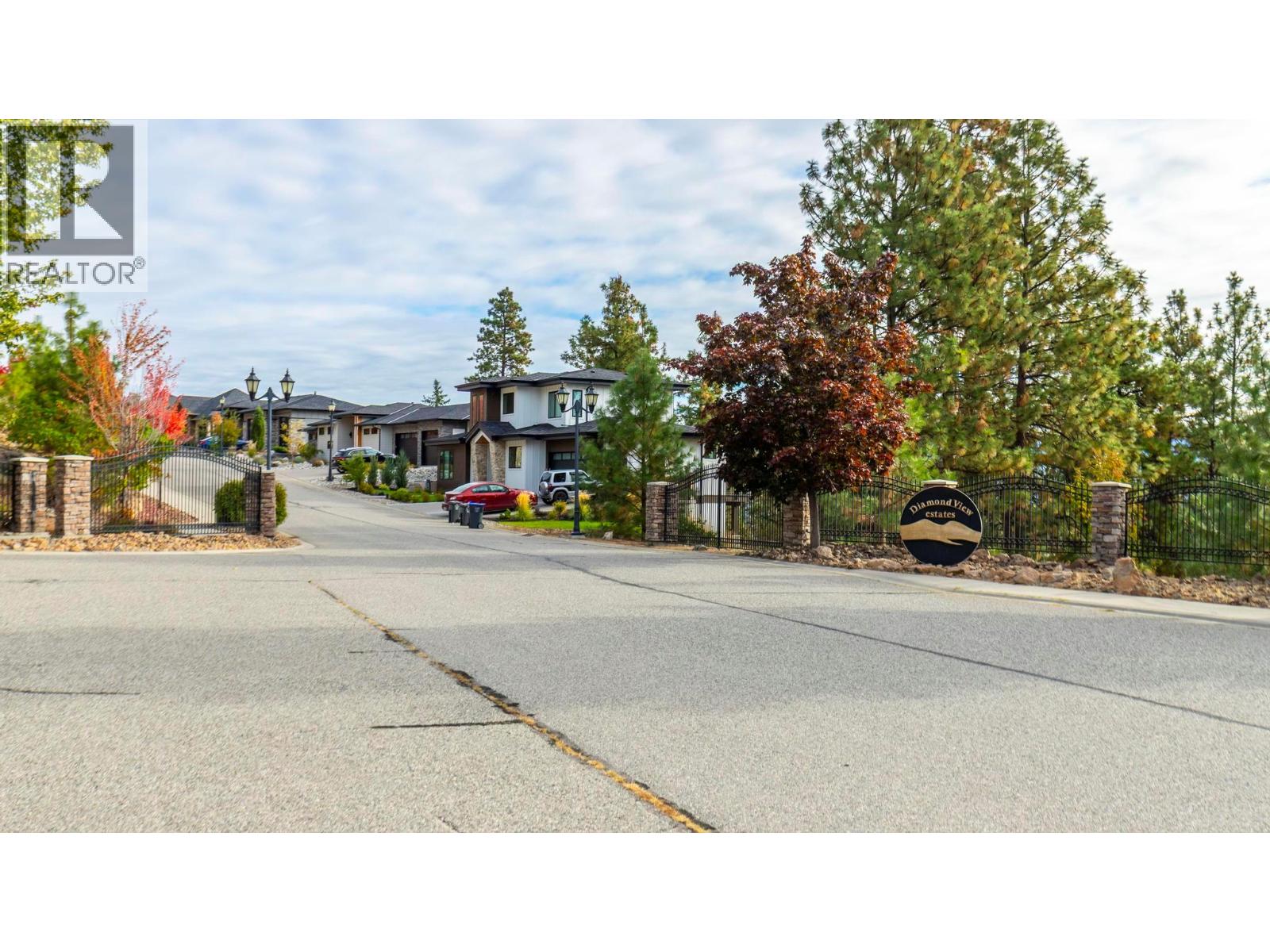  1844 Diamond View Drive, West Kelowna