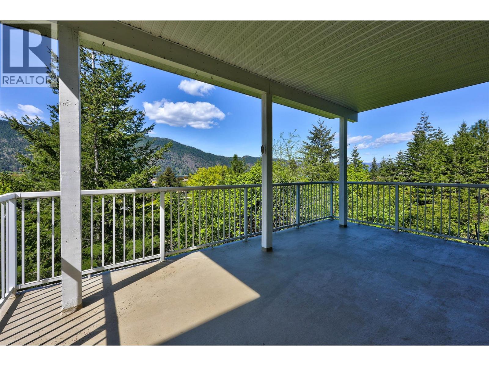 1170 Montgomery Place, Chase