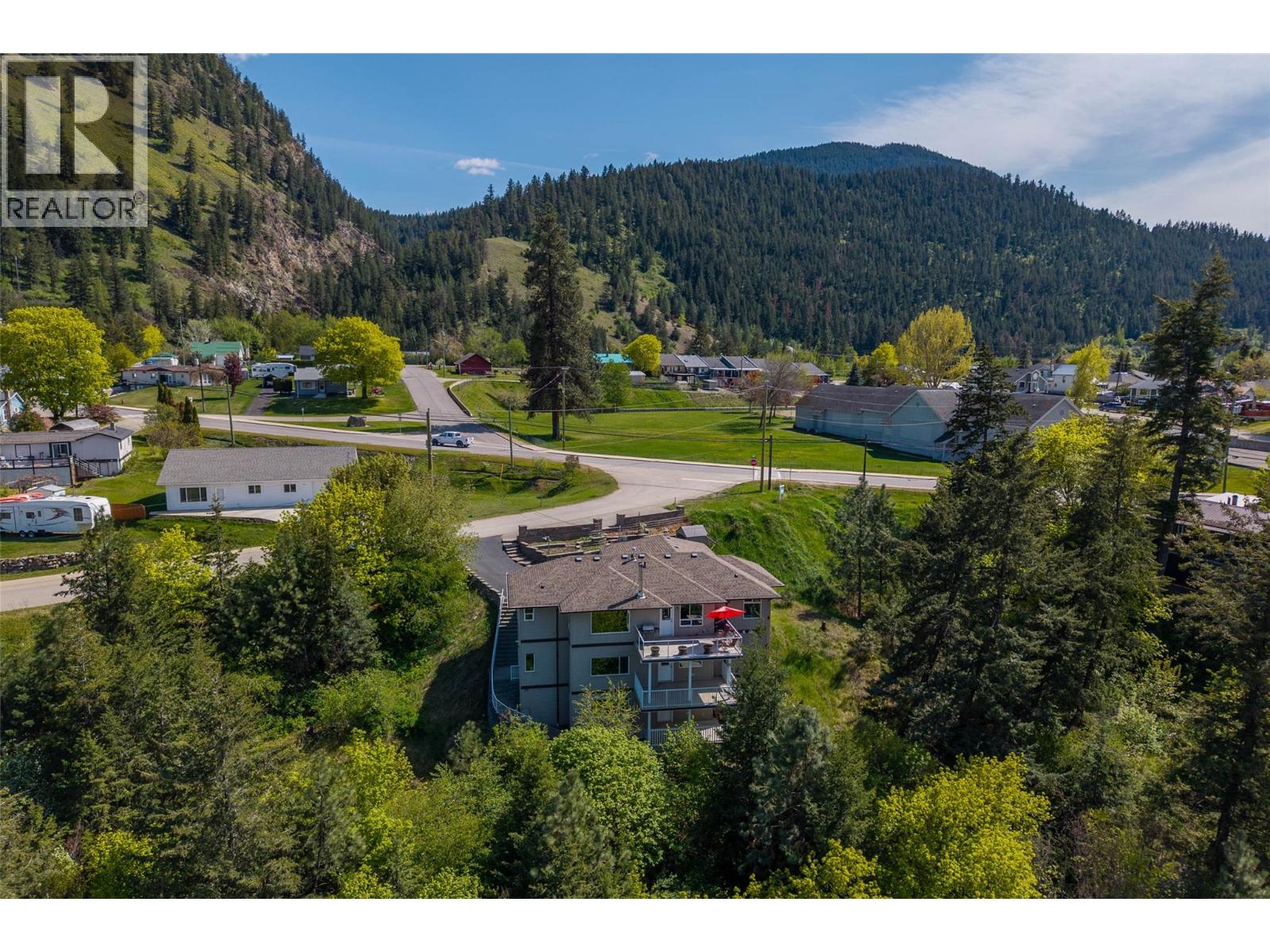 1170 Montgomery Place, Chase