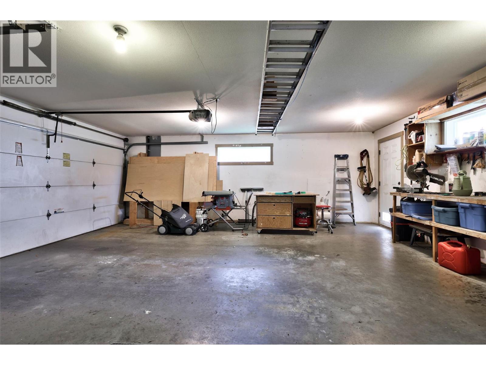 1170 Montgomery Place, Chase