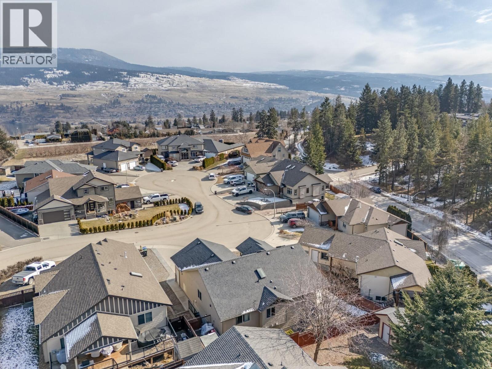 2061 Bernau Court, Lake Country