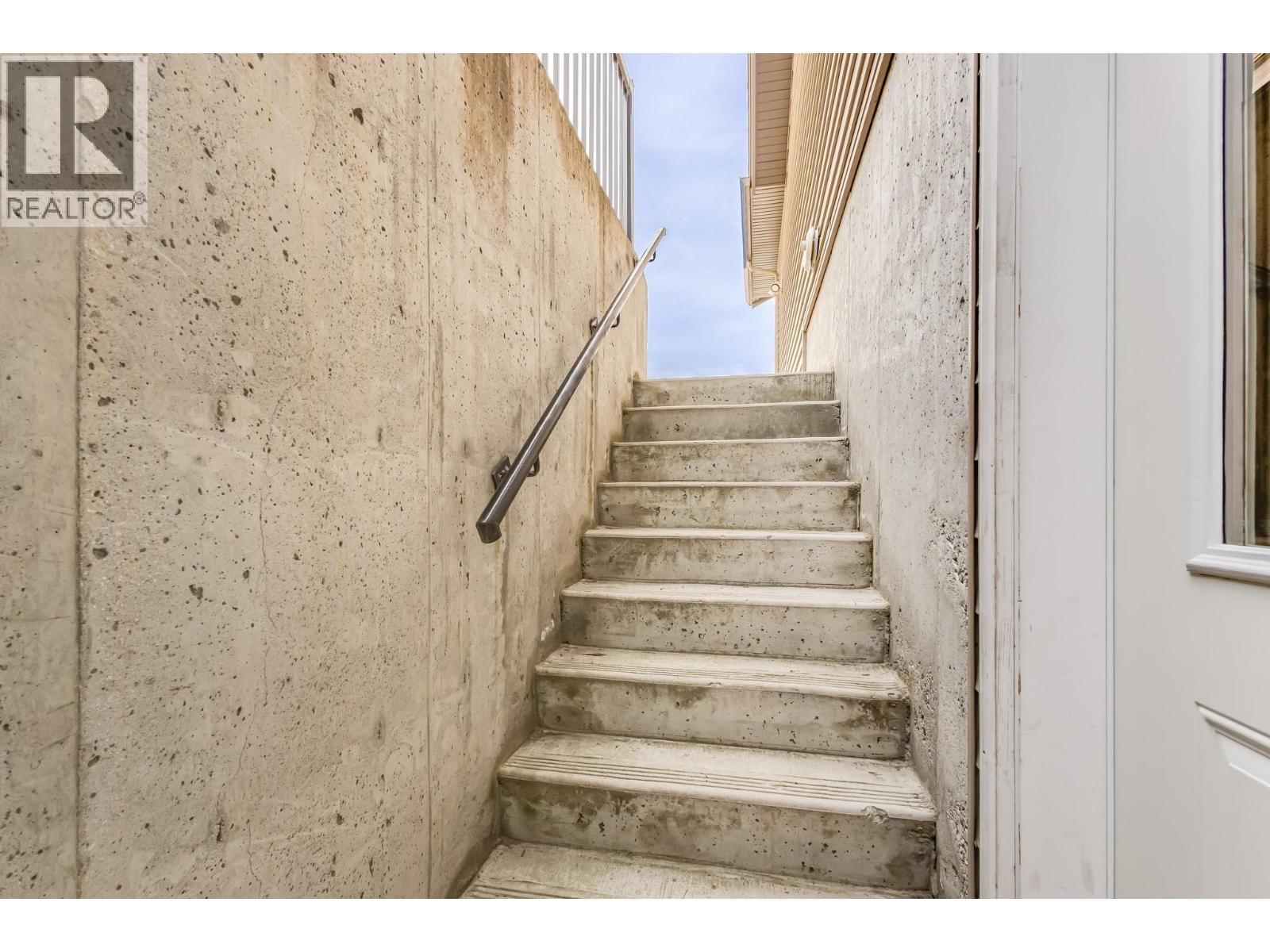 2061 Bernau Court, Lake Country