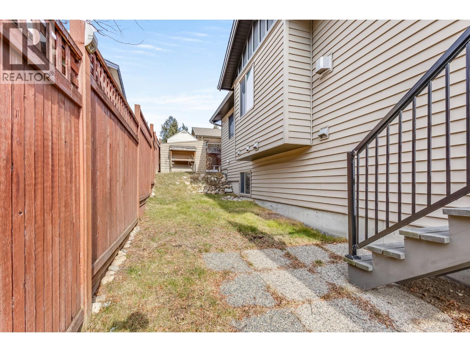 2061 Bernau Court, Lake Country