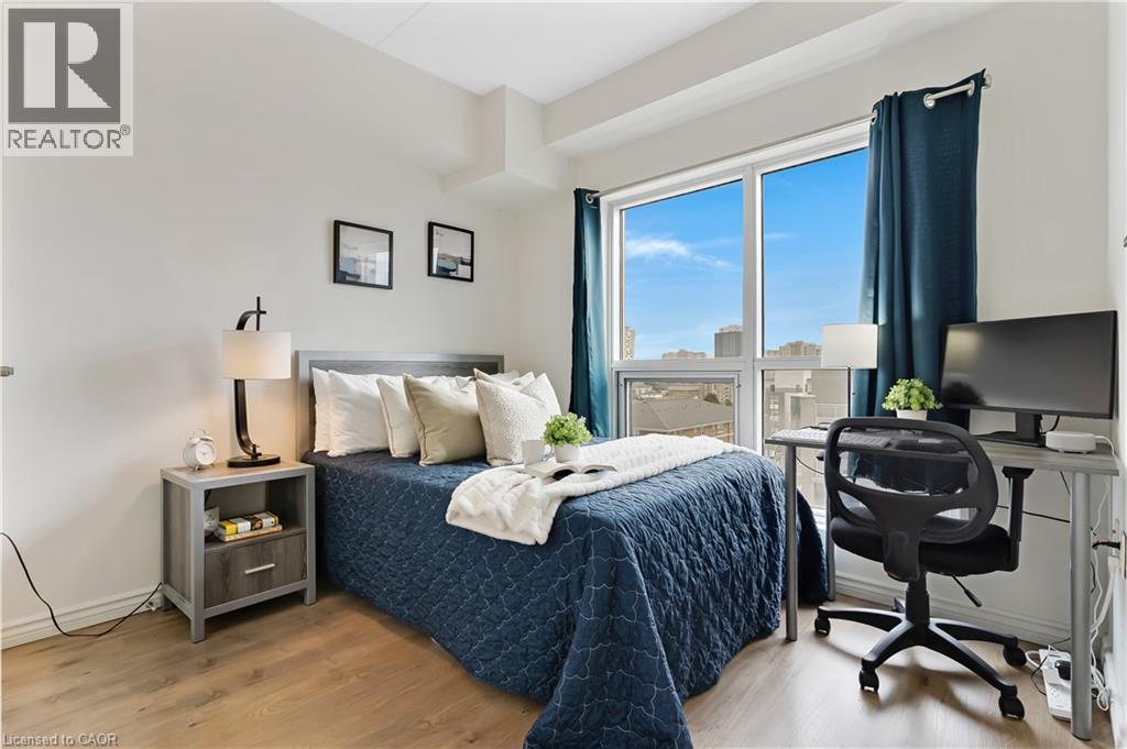 #G603 275 LARCH STREET - 21