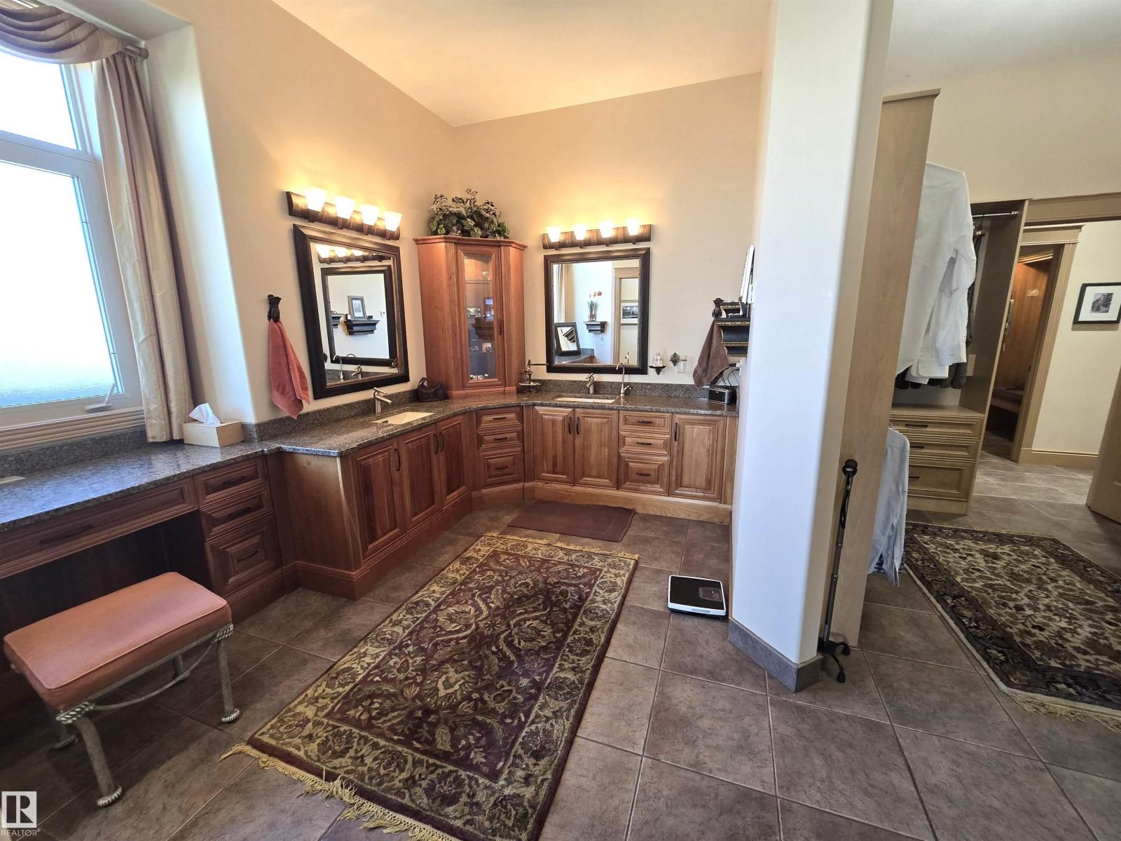 491 52328 RGE ROAD 233, Rural Strathcona County