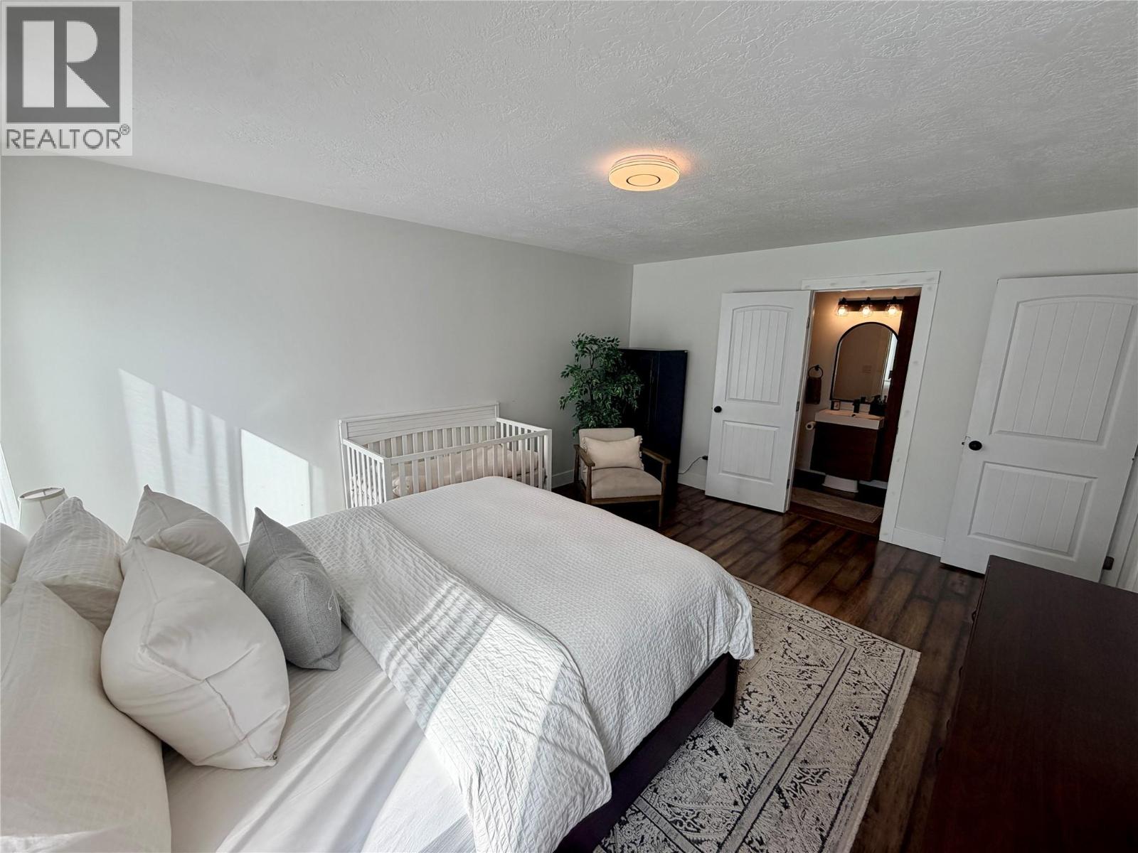 1327 101 Avenue, Dawson Creek