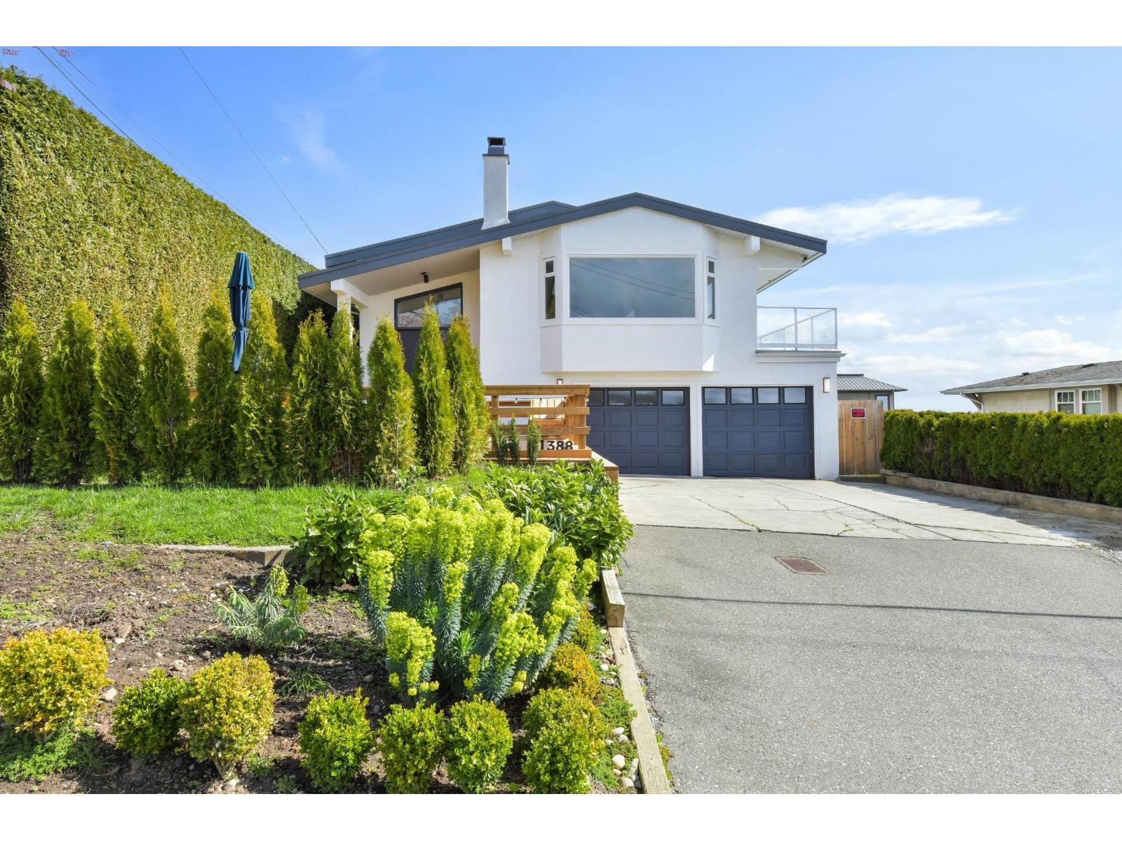 1388 KERFOOT ROAD, White Rock