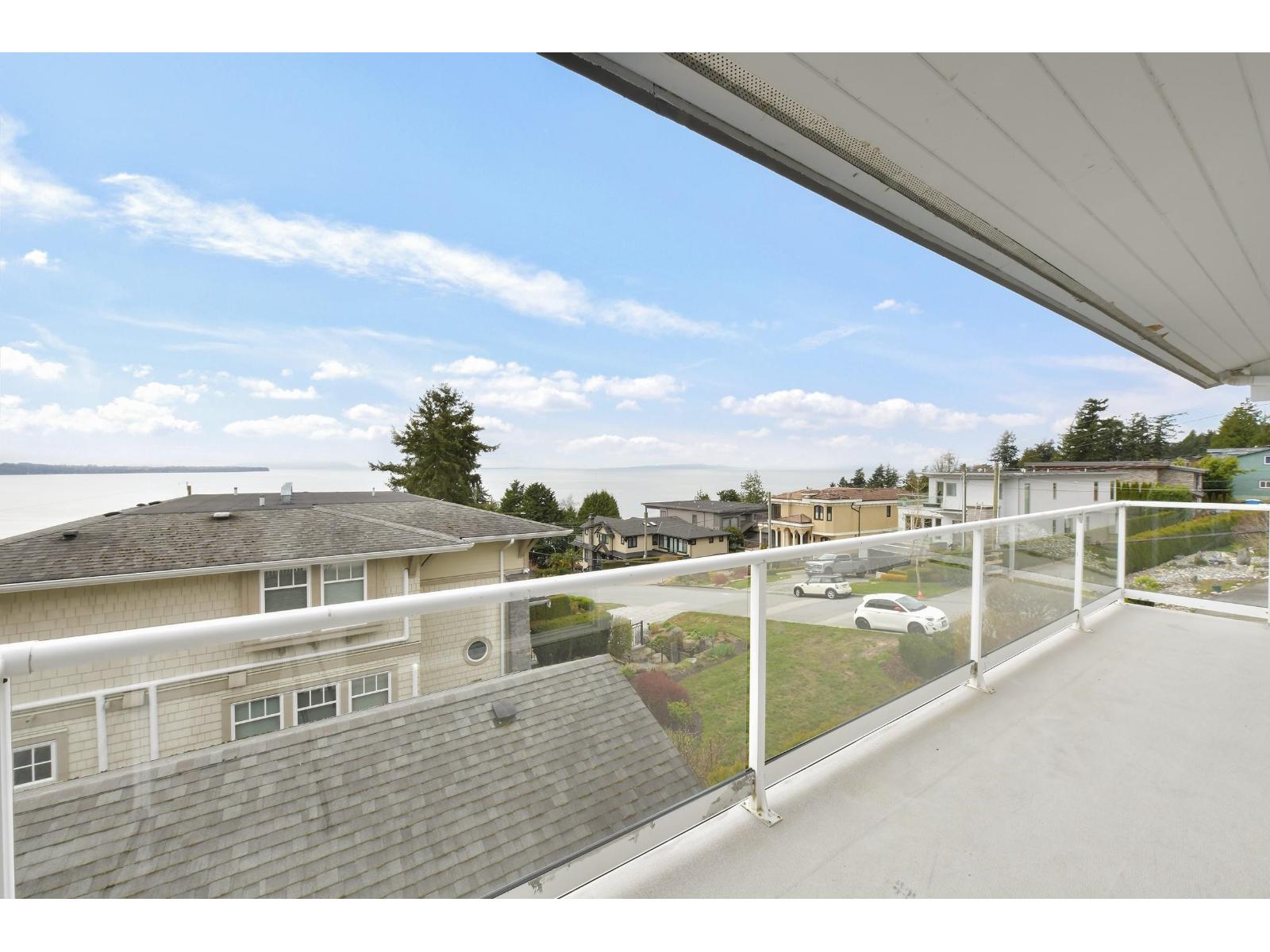 1388 KERFOOT ROAD, White Rock