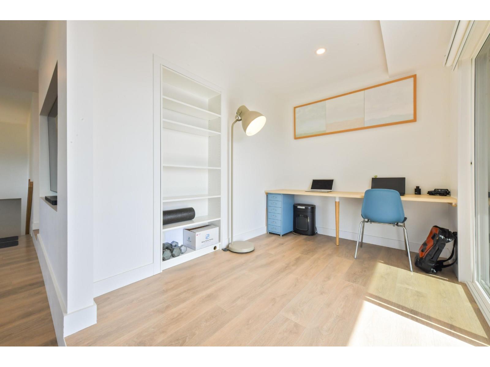 1388 KERFOOT ROAD, White Rock