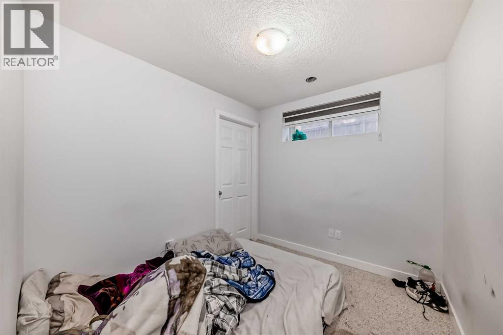 Single Family House for Sale in  Taralea Gardens NE Taradale Calgary 