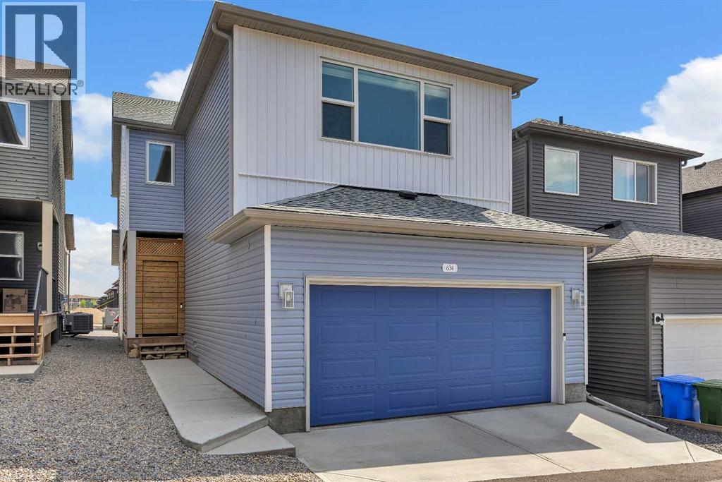 Single Family House for Sale in   Avenue NW Livingston Calgary 
