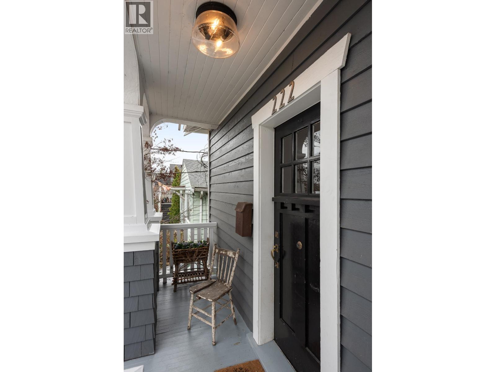 222 PRINCESS STREET, New Westminster