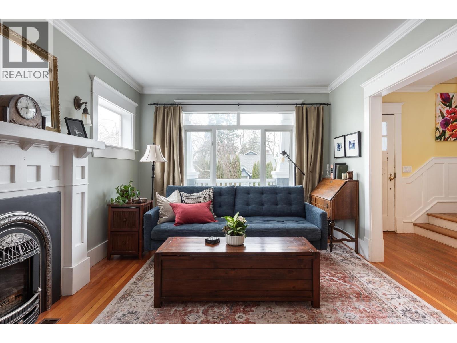 222 PRINCESS STREET, New Westminster