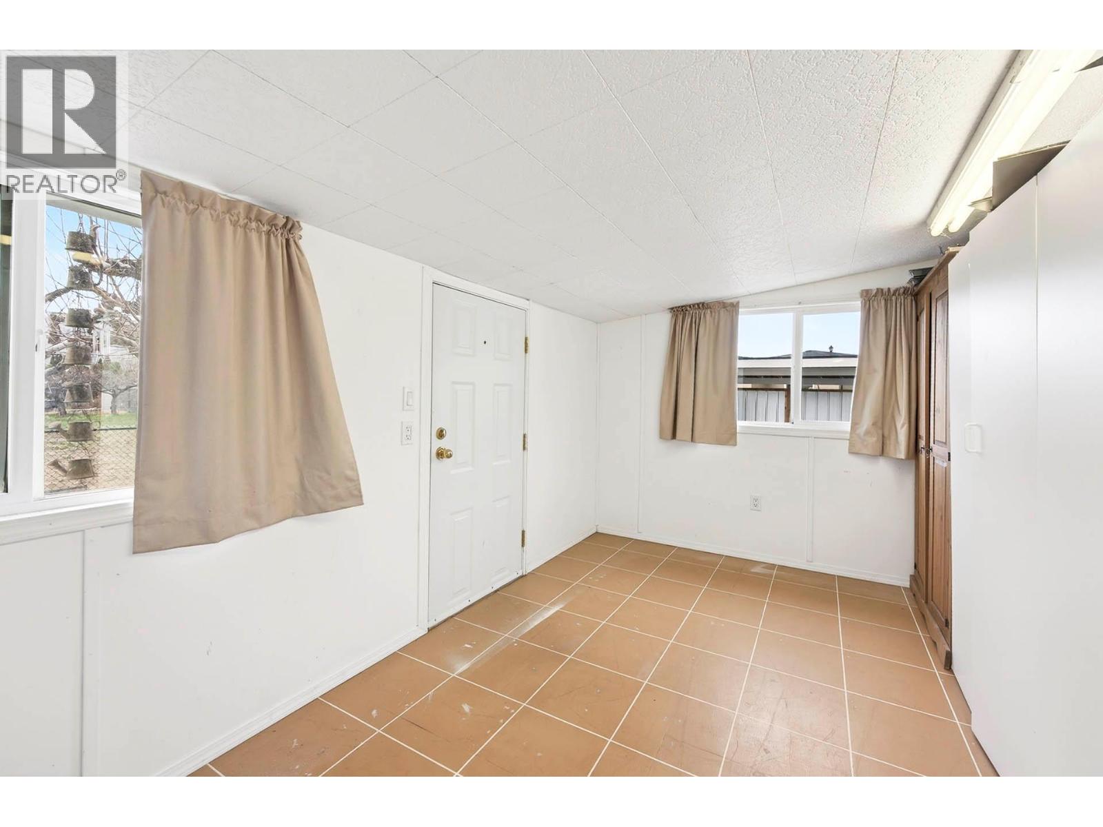 38 2401 ORD Road, Kamloops