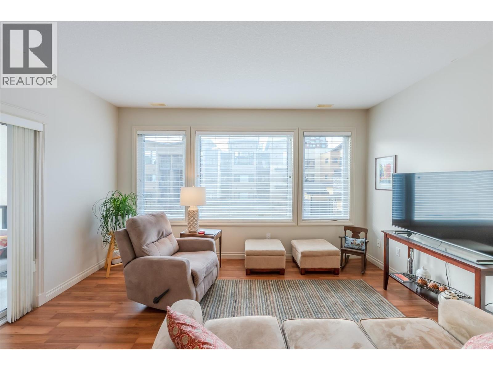 #304 3311 Wilson Street - 2