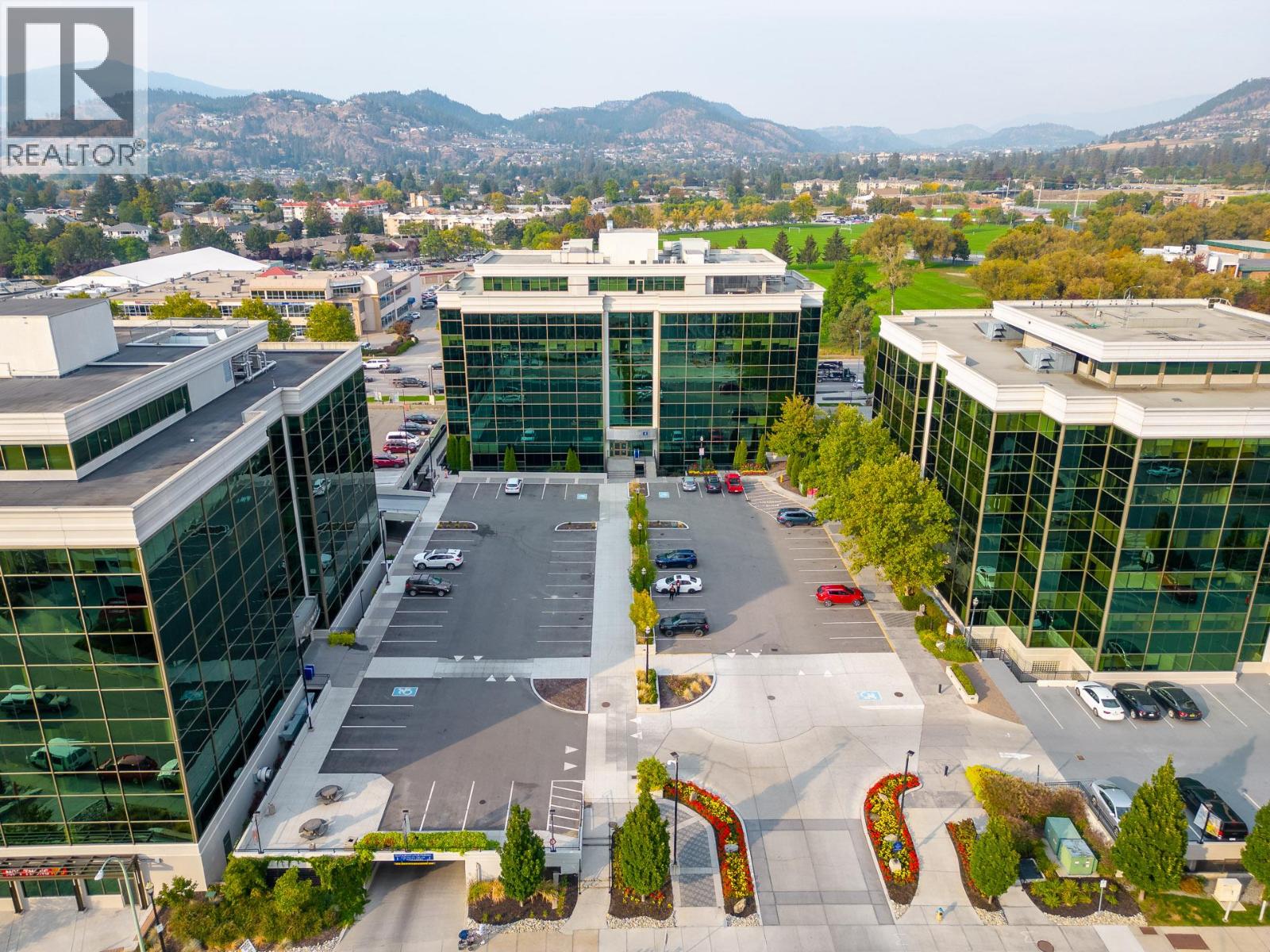 300 1628 Dickson Avenue, Kelowna