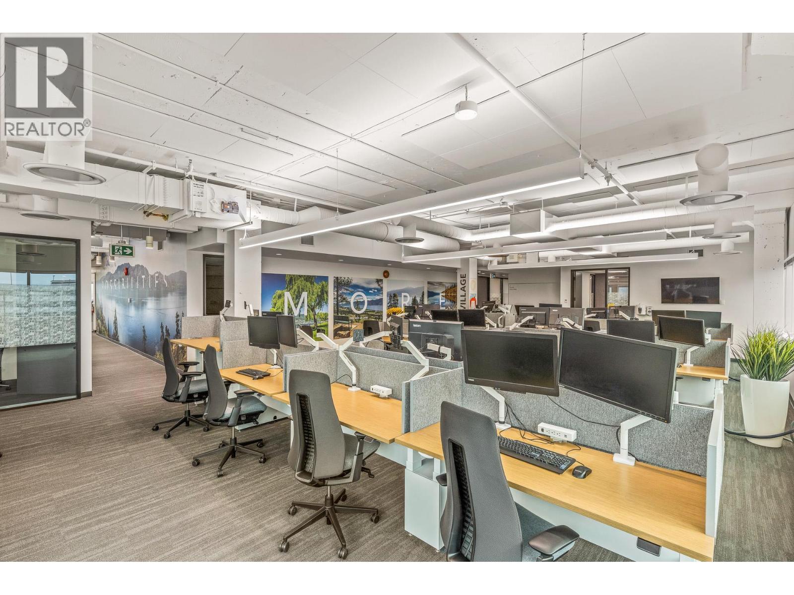 300 1628 Dickson Avenue, Kelowna