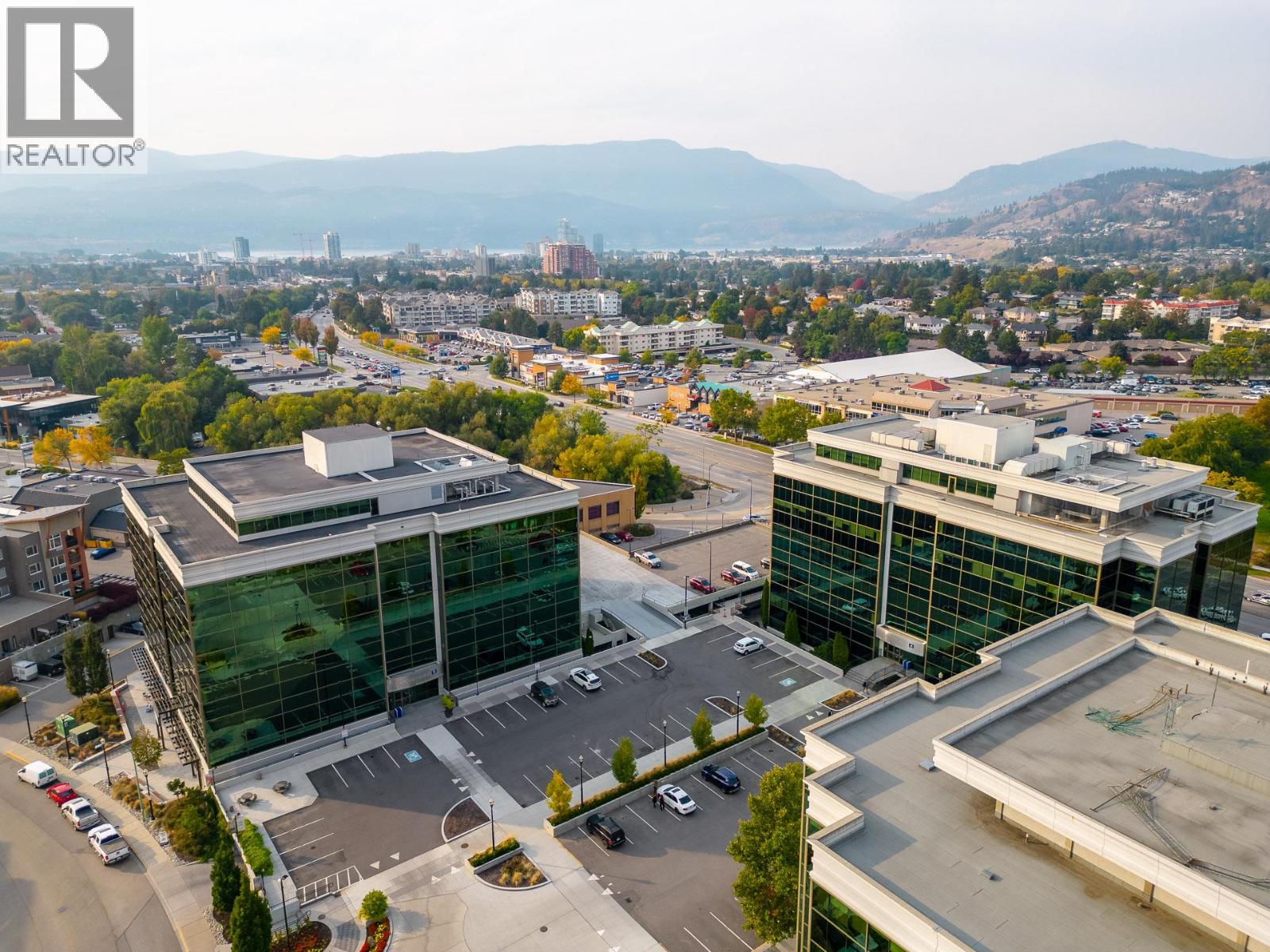 300 1628 Dickson Avenue, Kelowna