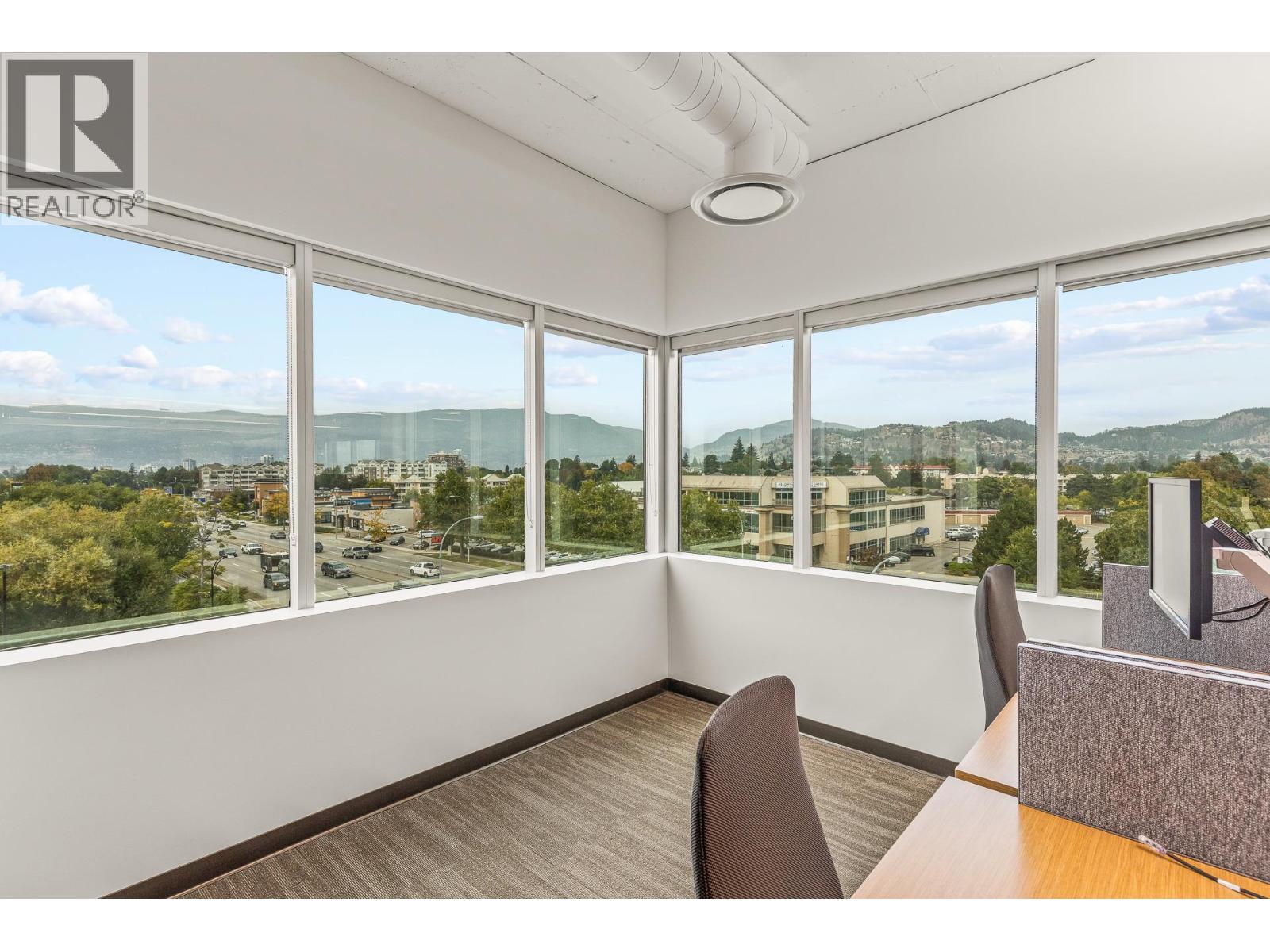 300 1628 Dickson Avenue, Kelowna