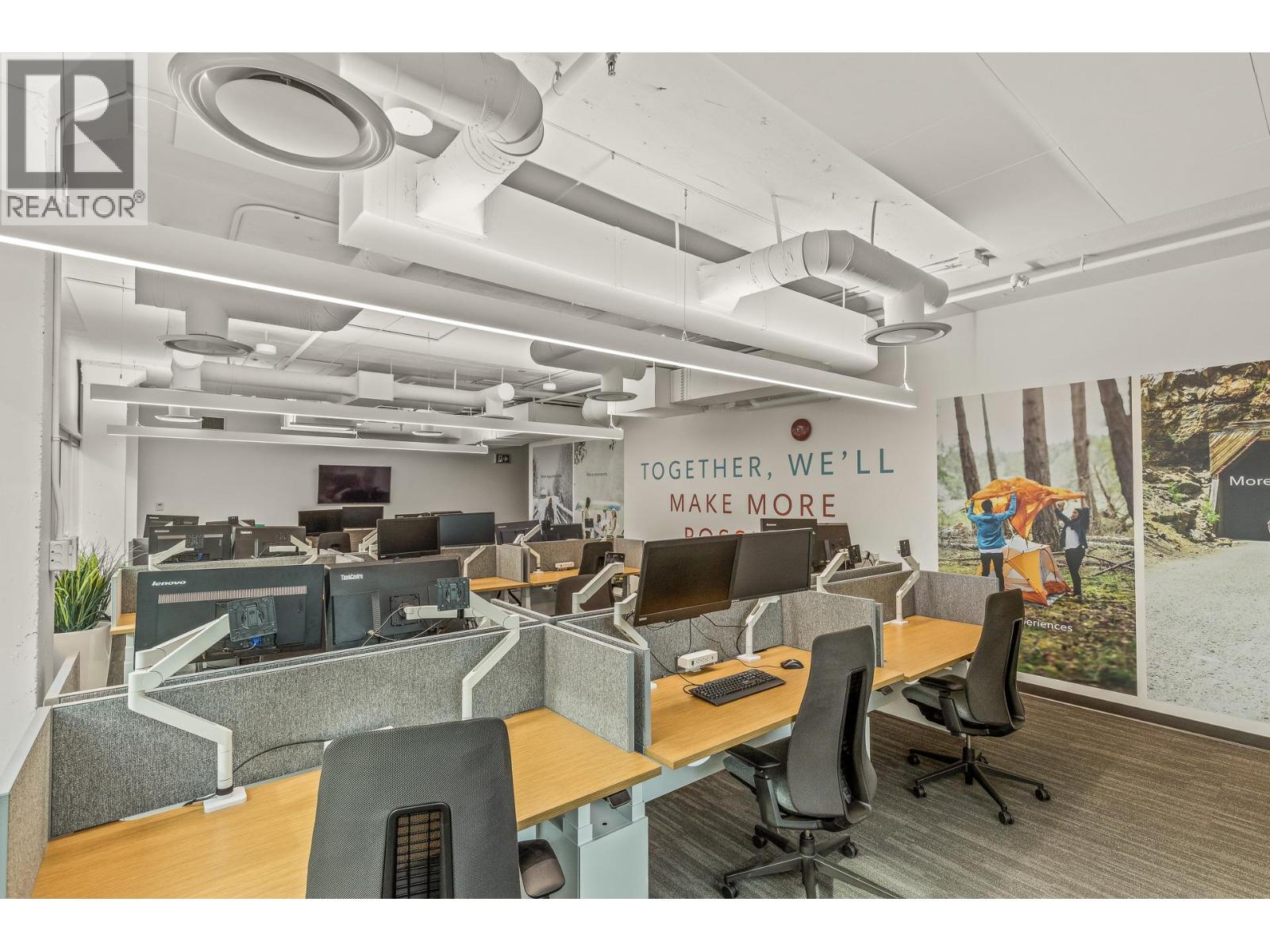 300 1628 Dickson Avenue, Kelowna