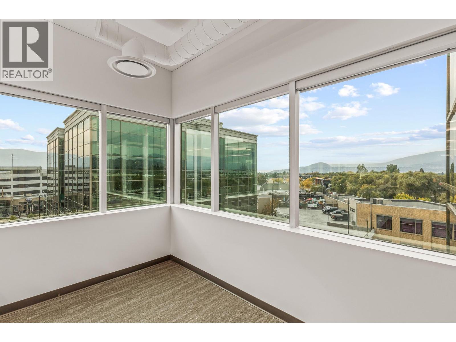 300 1628 Dickson Avenue, Kelowna