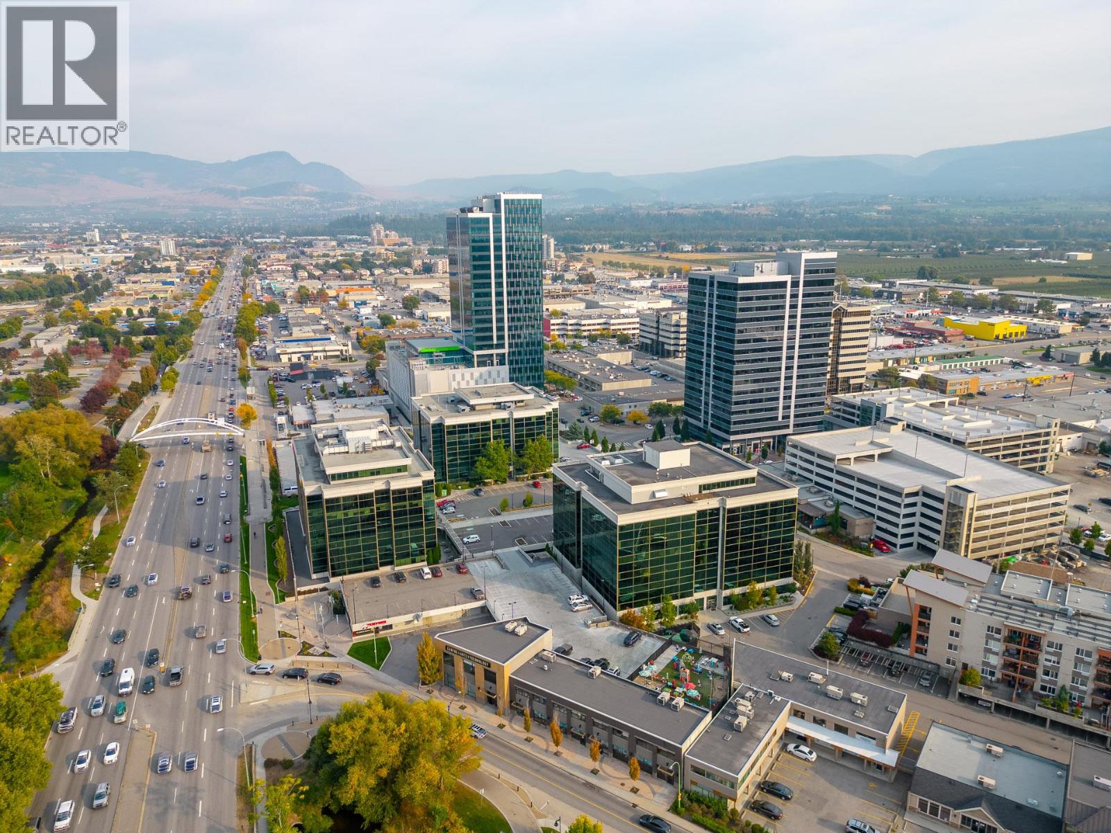 300 1628 Dickson Avenue, Kelowna