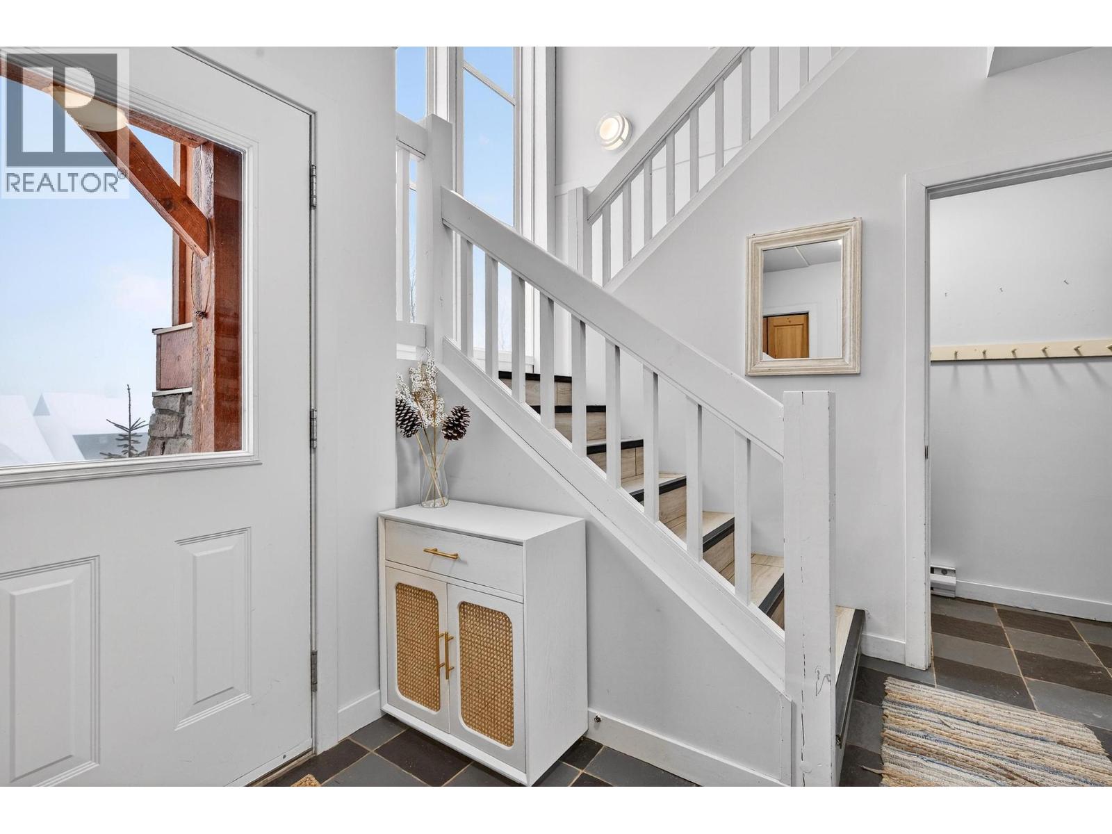 13 220 Kettleview Road, Big White