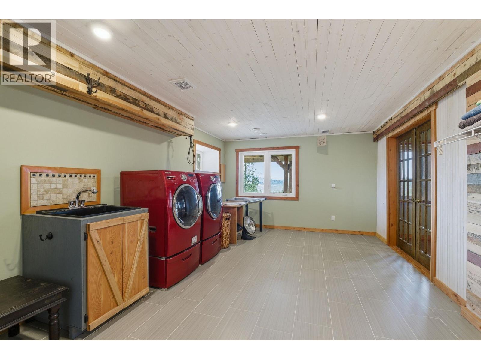 601 RAVEN HILL Road - 48